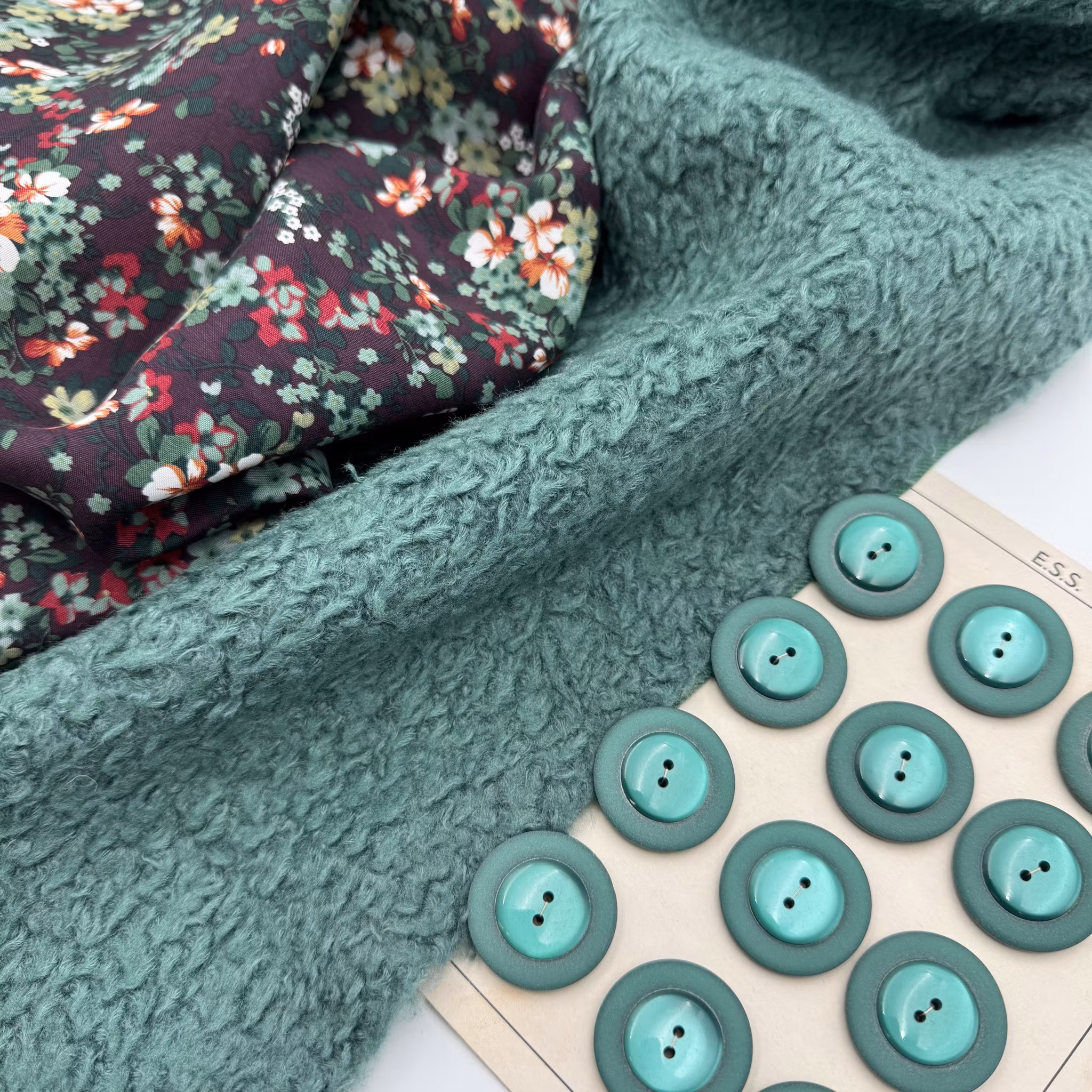 2,7m Grov pile grön Vivienne Westw**d