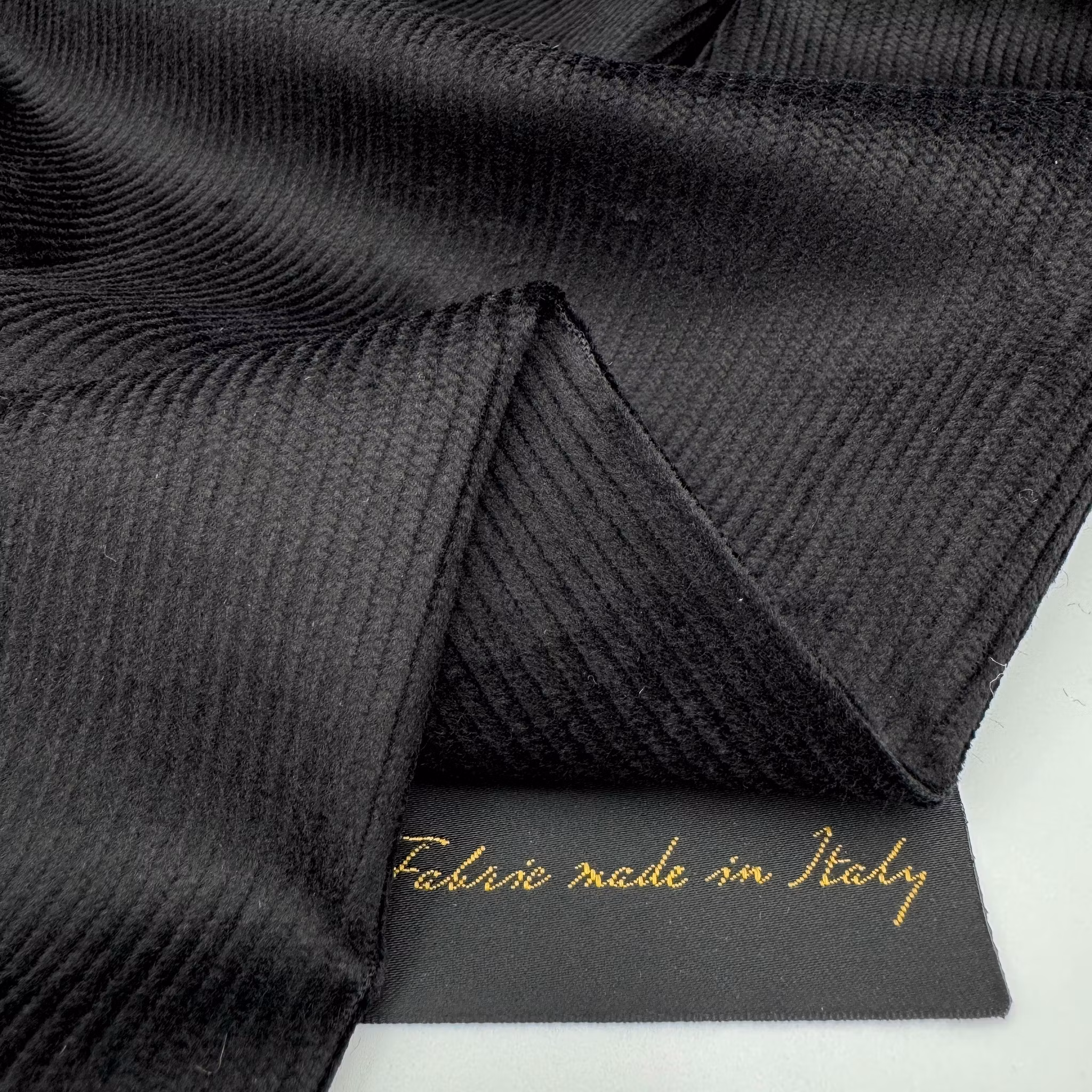 2,8m Manchester svart R. Owen*