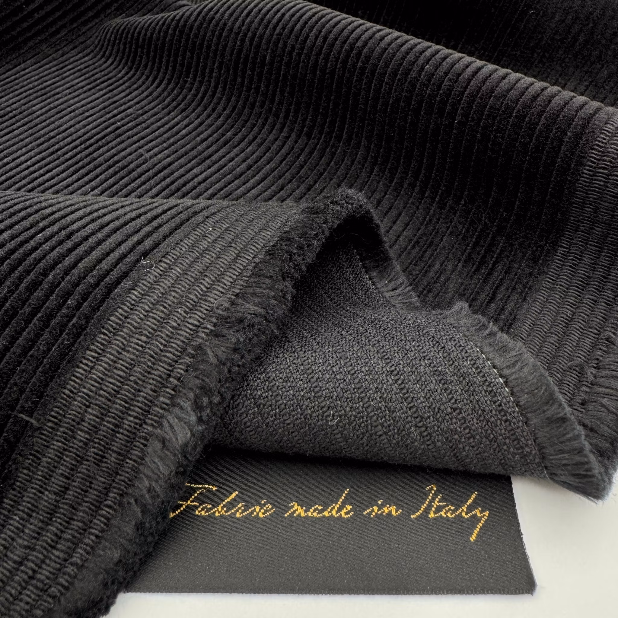 1,5m Manchester svart Burb****