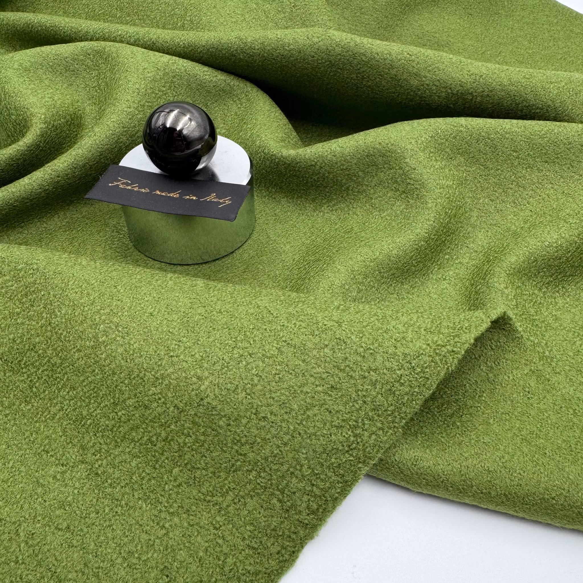 3,1m Ullfrotté grön litet hål på slutet