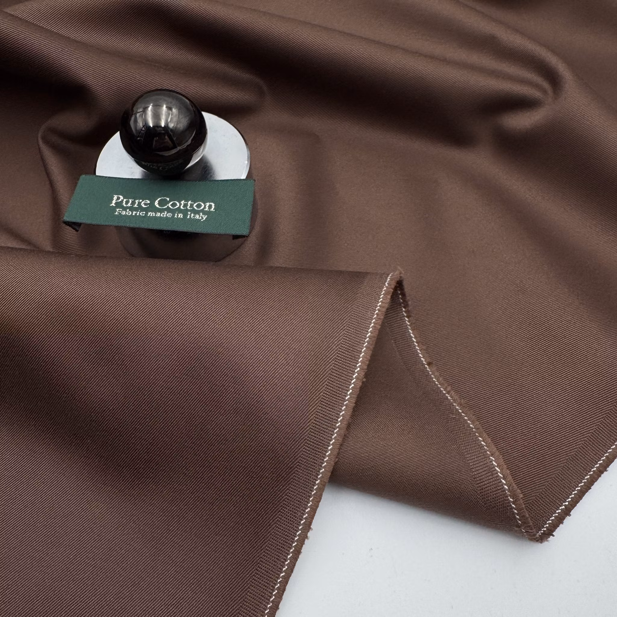 1,5m Bomullschinos brun