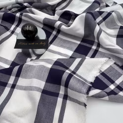 2,25m Viskos blåvitrutig Gucci*