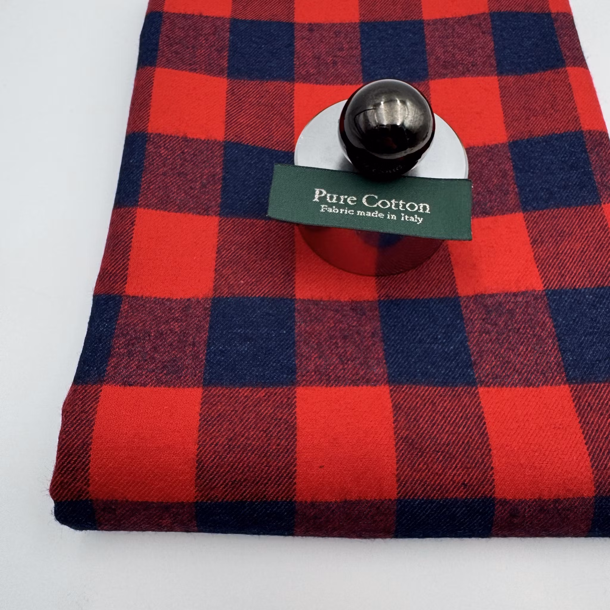 2,4m Bomullsflanell blå/röd rutig Balenciag*