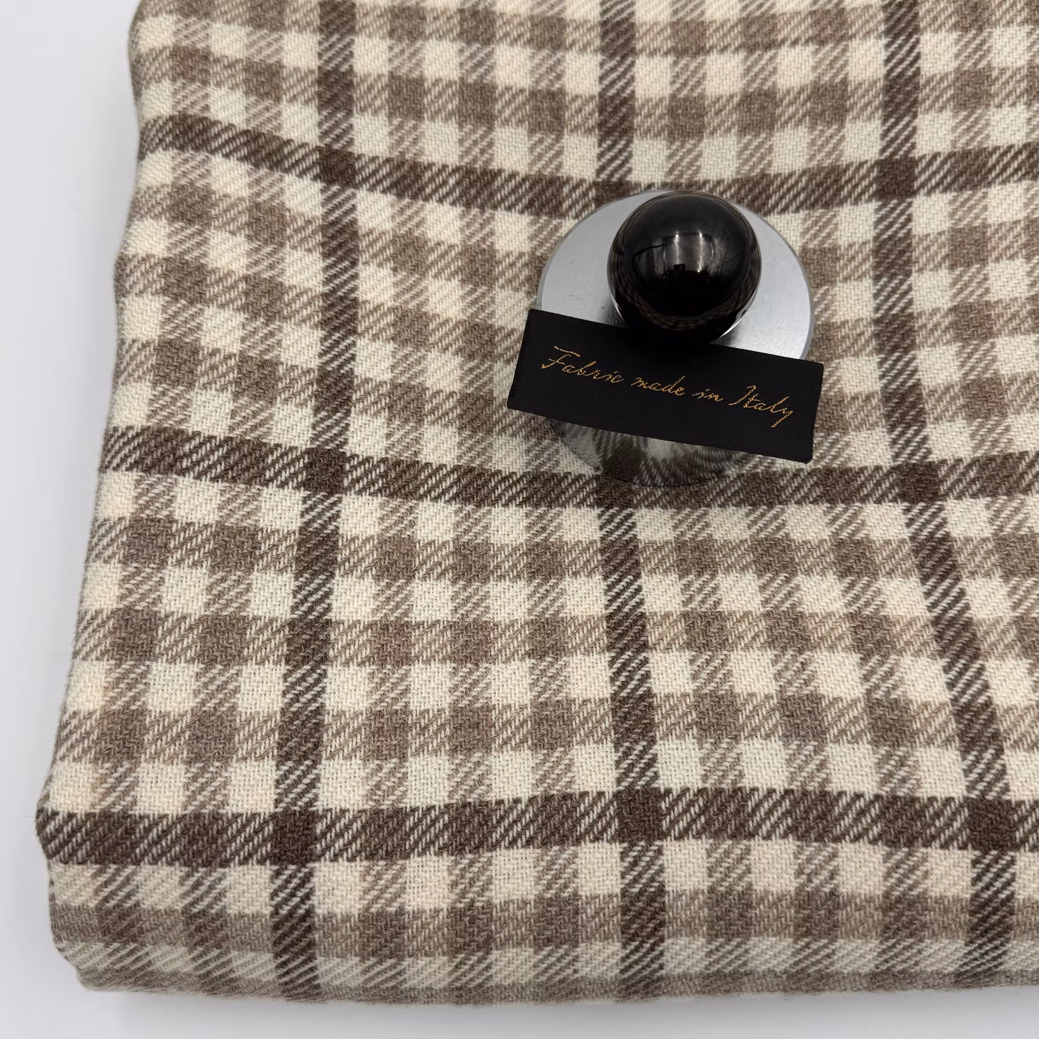 1,5m Ulltweed rutig ljusbrun/beige