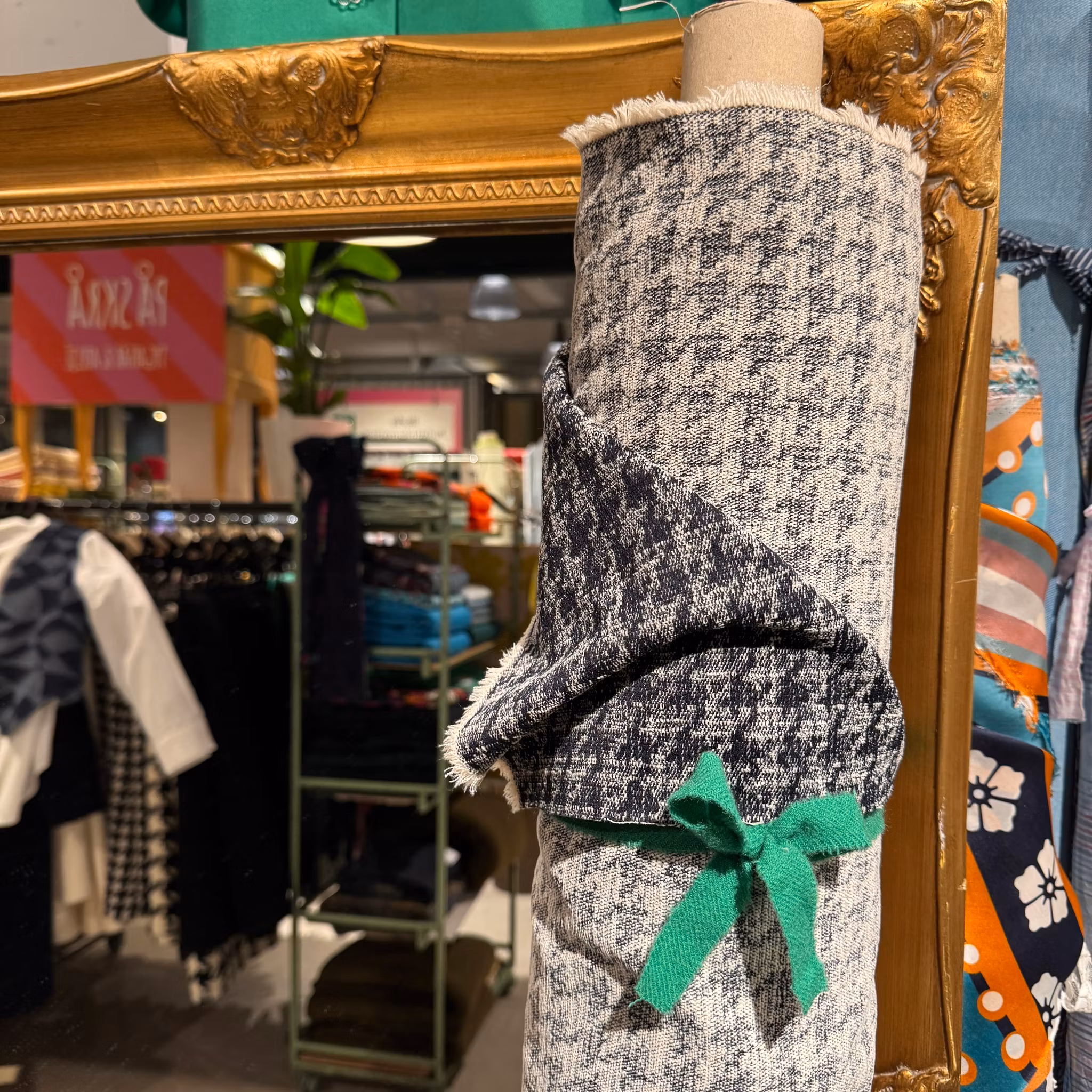 1,25m Bomullschenille hundtand Arman*