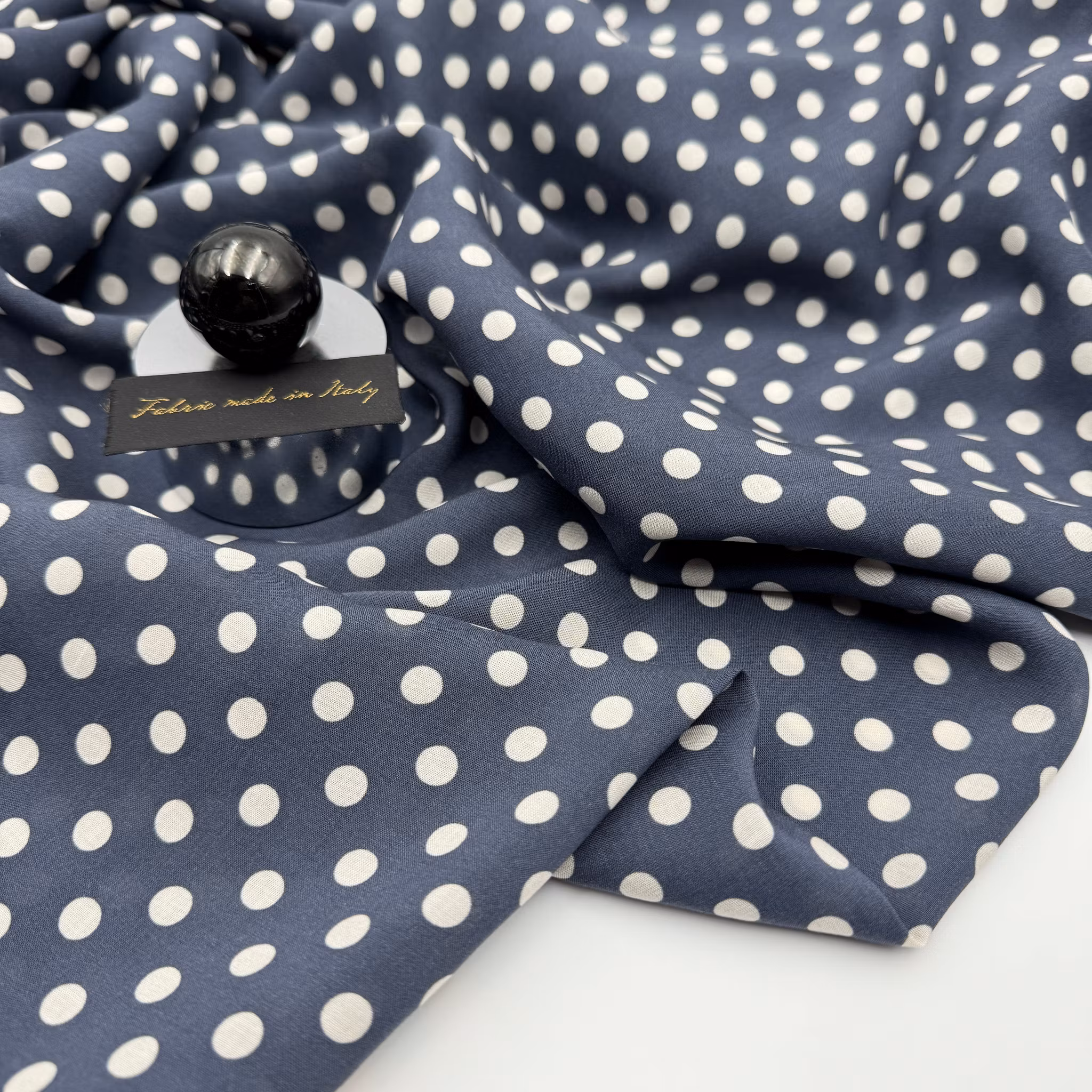 1,5m Viskos blå/vit prickig