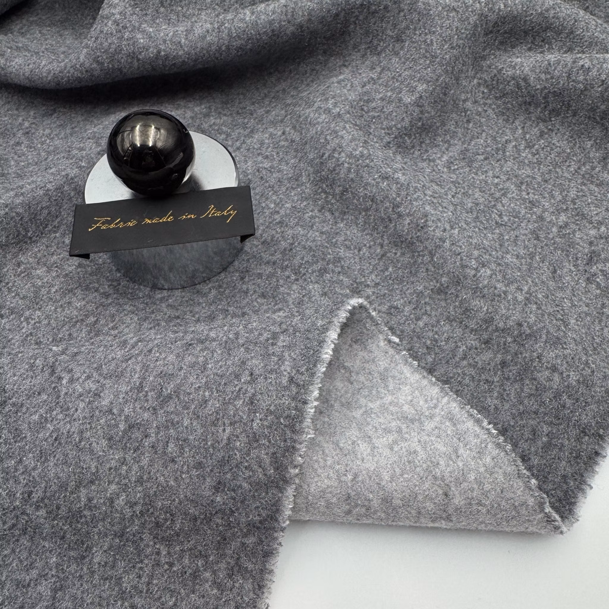 1,5m Alpacka/ull ljusgrå lyxfleece