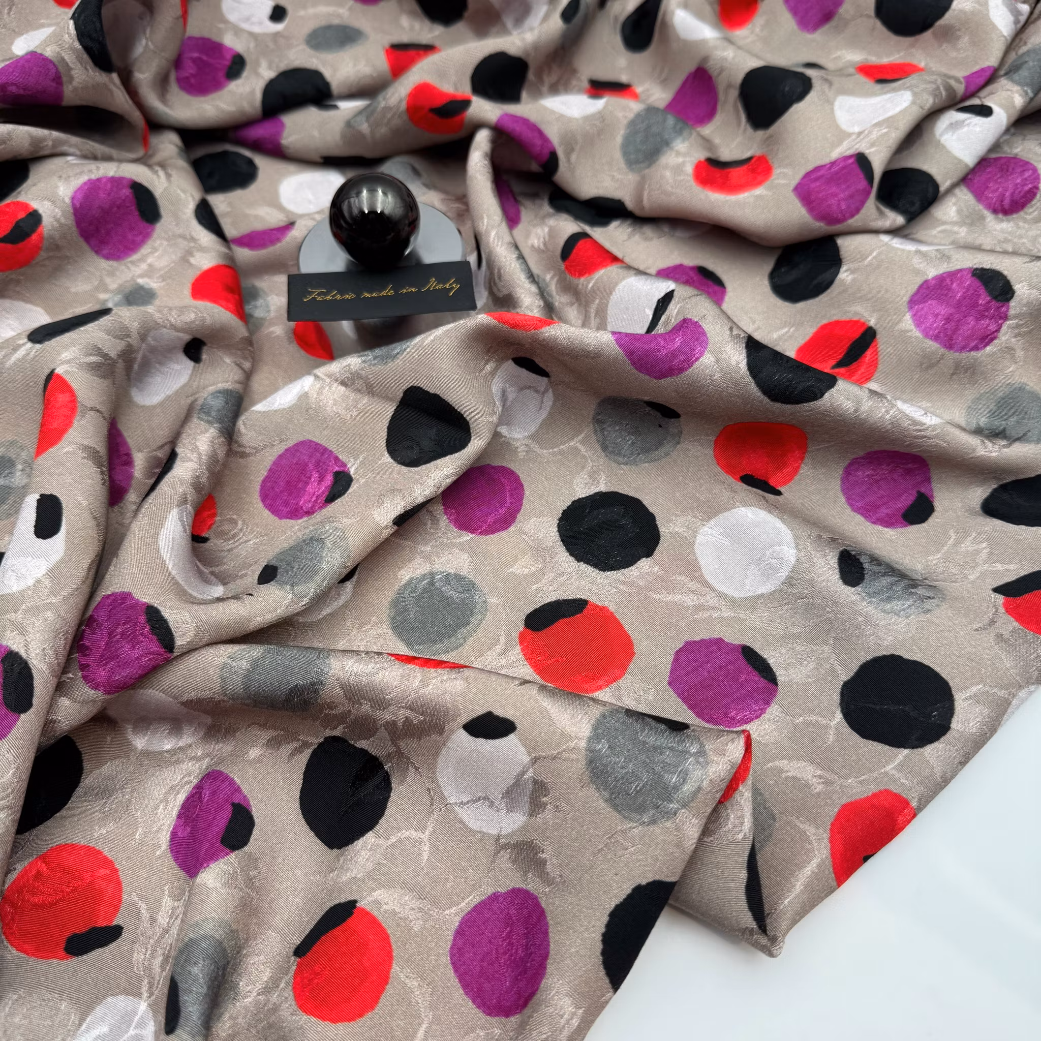 2m Viskosjaquard ljusbrun m tryck