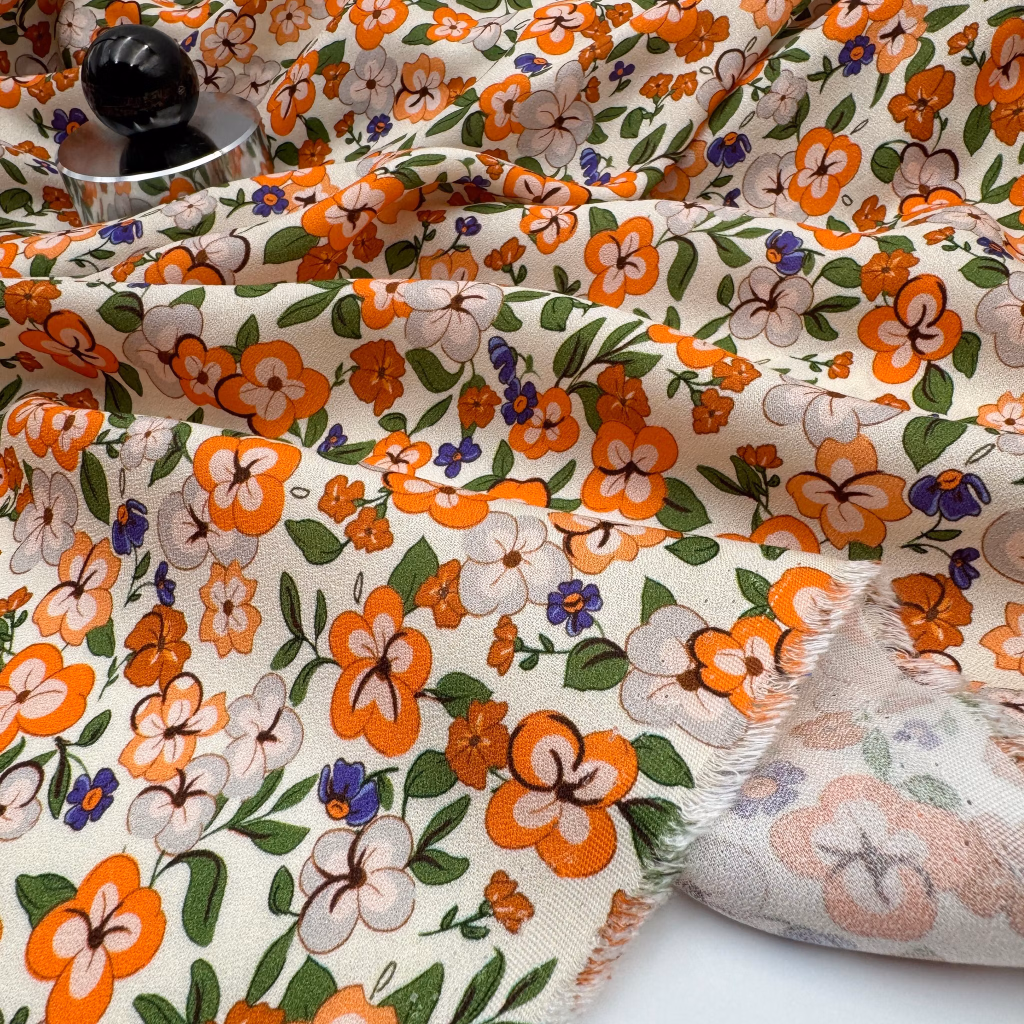 1,5m Viskoscrêpe orange/lila