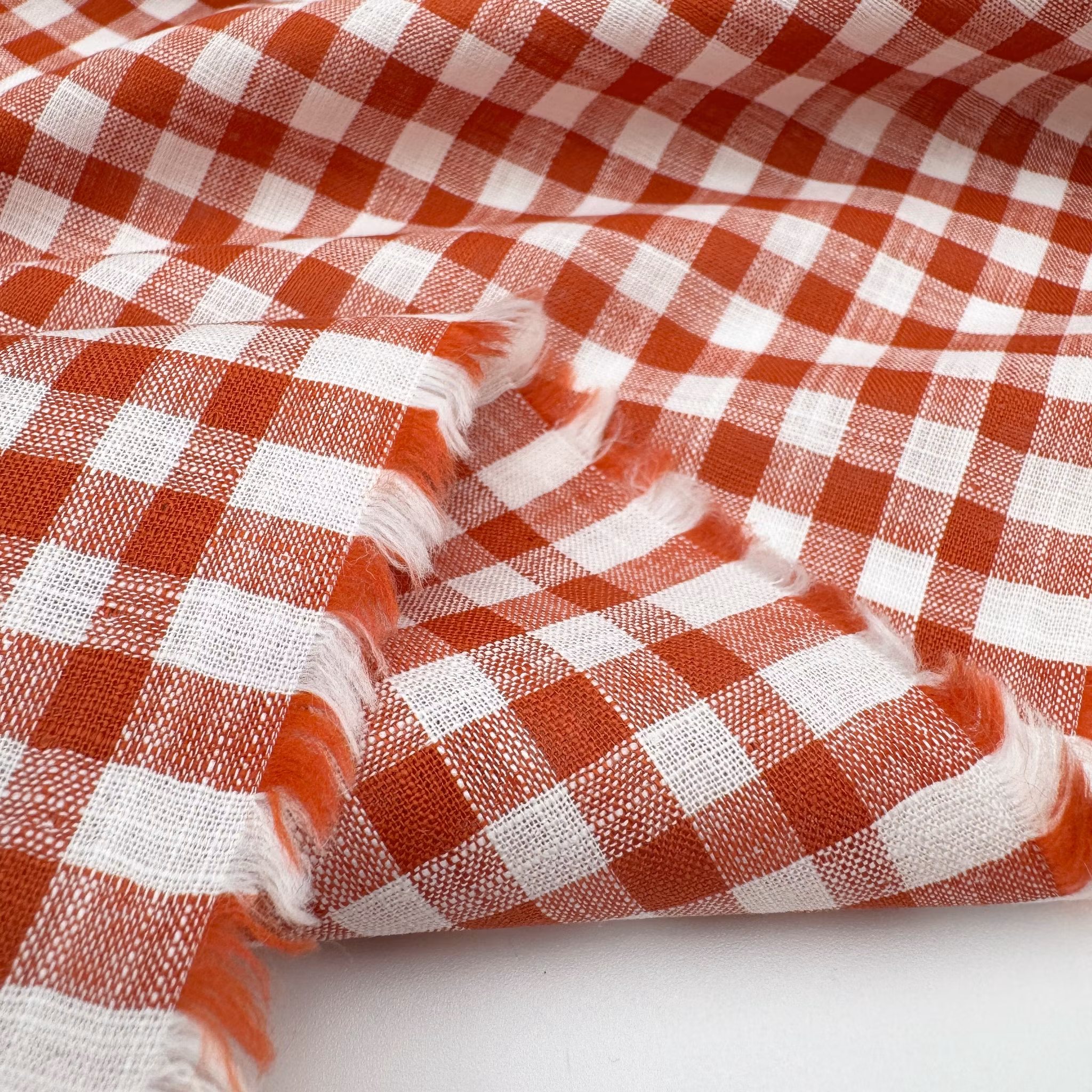 1,95m Bomull/lin vit/röd ruta Canclin*