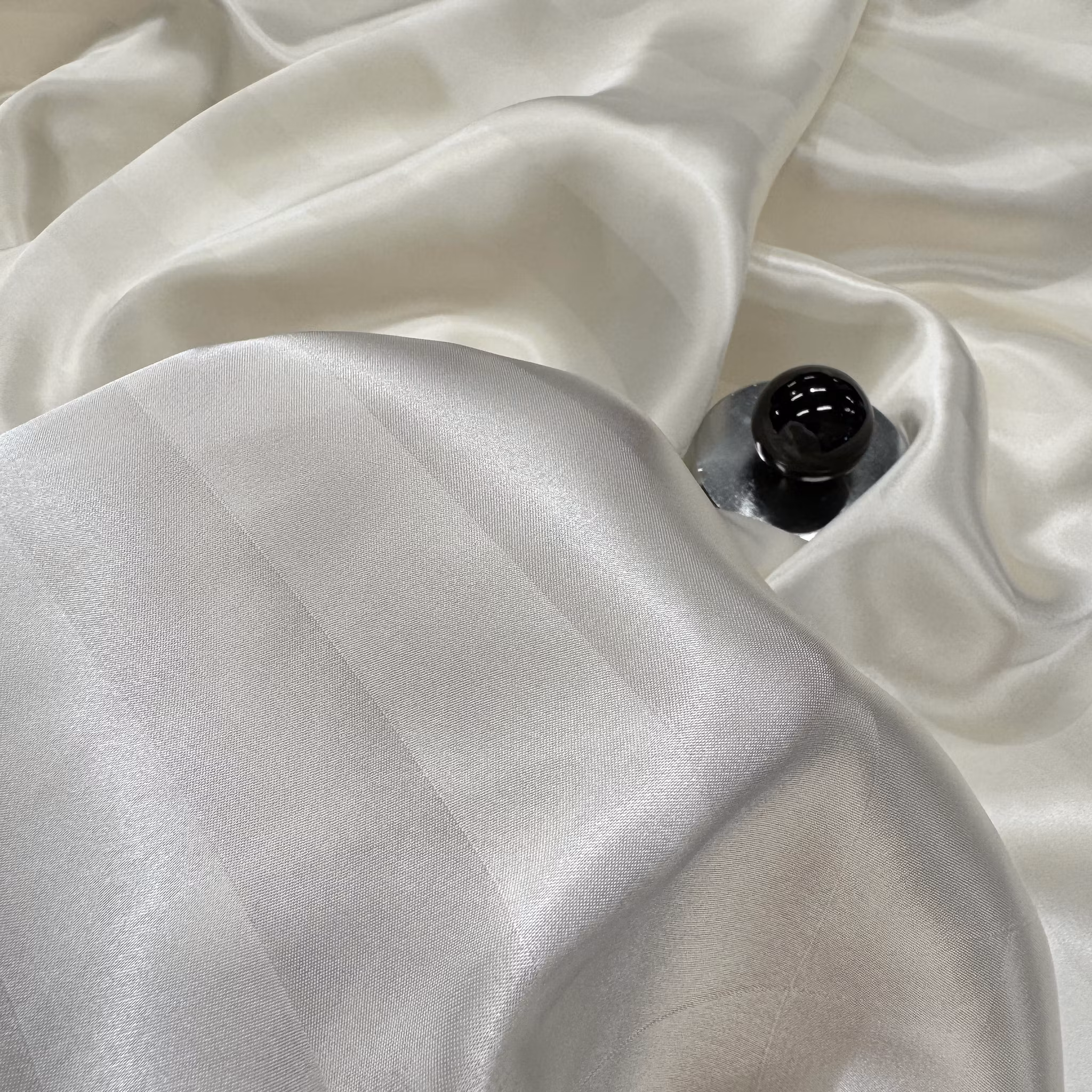 2,9m Siden/viskos gräddvit O. de la Renta