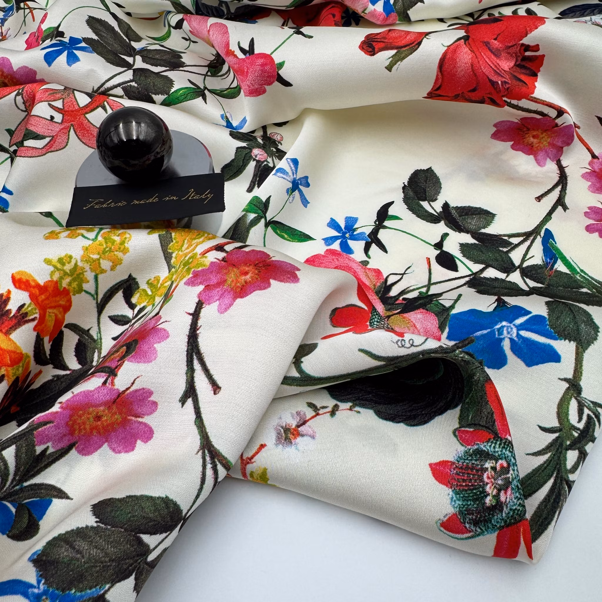 1,5m Viskossatin blommig