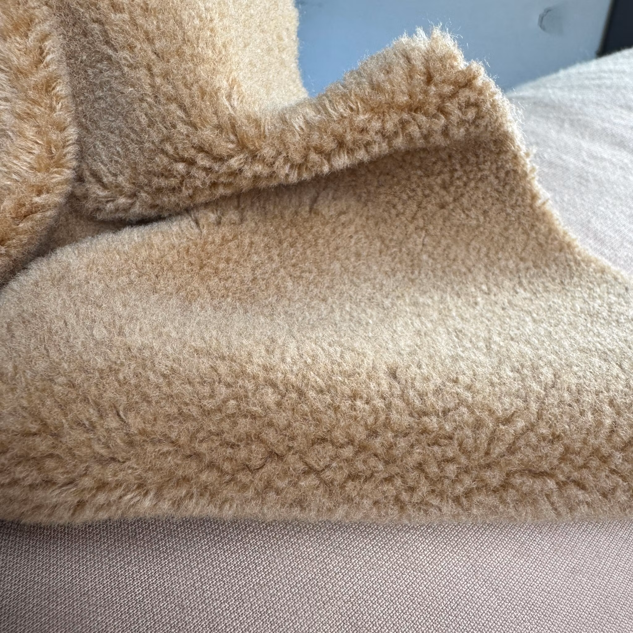 2,65m Ull/bomullspile beige Gucc*