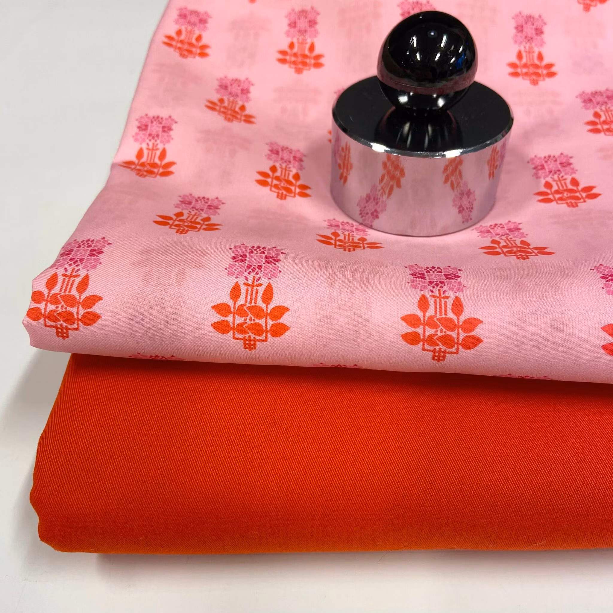 1m Libertytyg Tana Lawn - Charles House