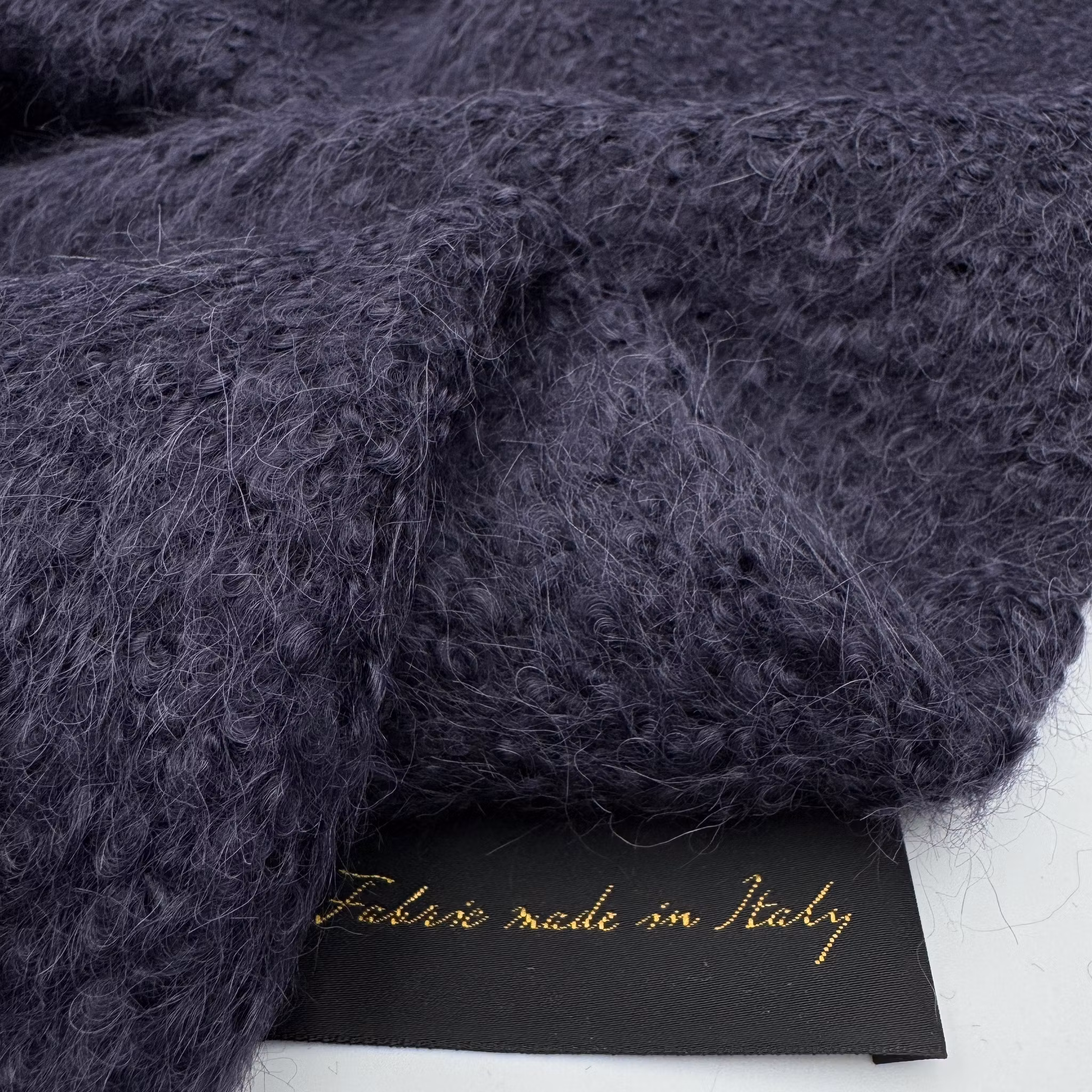 1,5m Alpackabouclé blålila