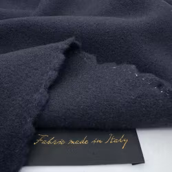 1,7m ullfleece blåsvart