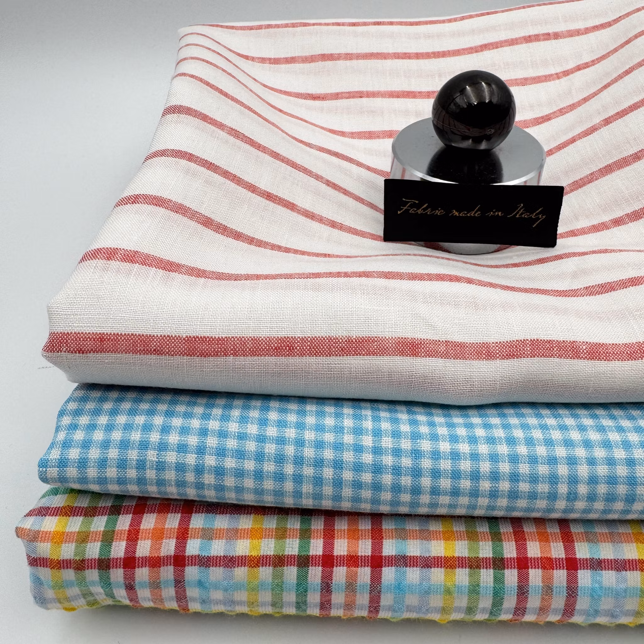 1,5m Randigt lin vit/röd