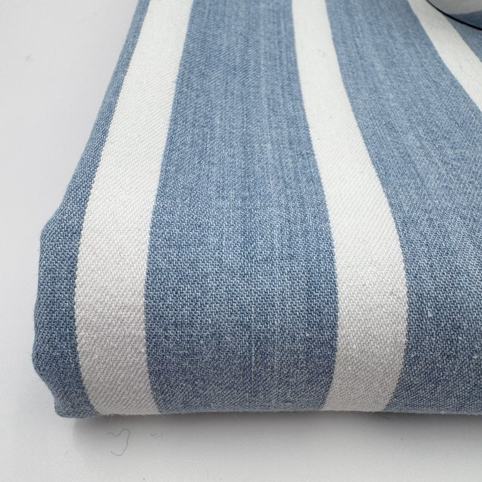 1,8m Denimrand bred ljusblå