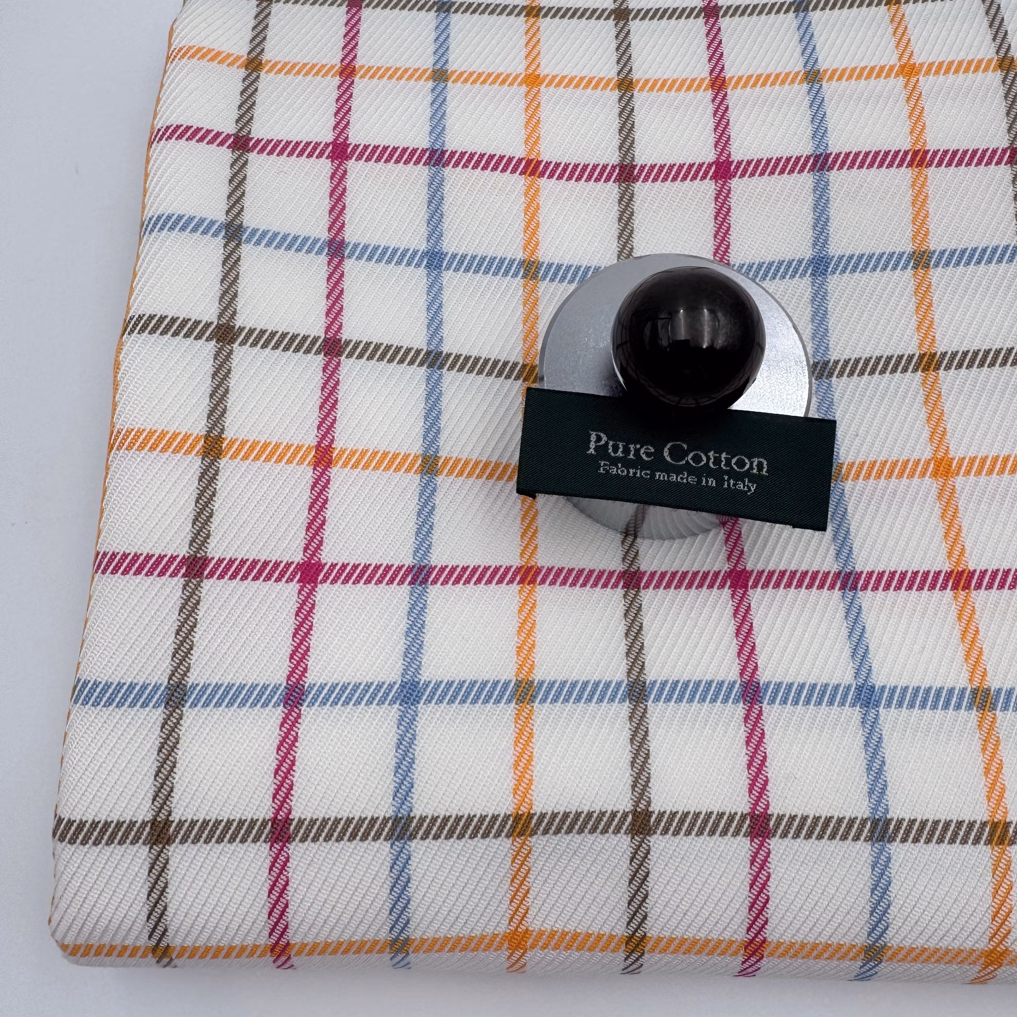 1,5m Bomullstwill rutig, fläckar i kanten