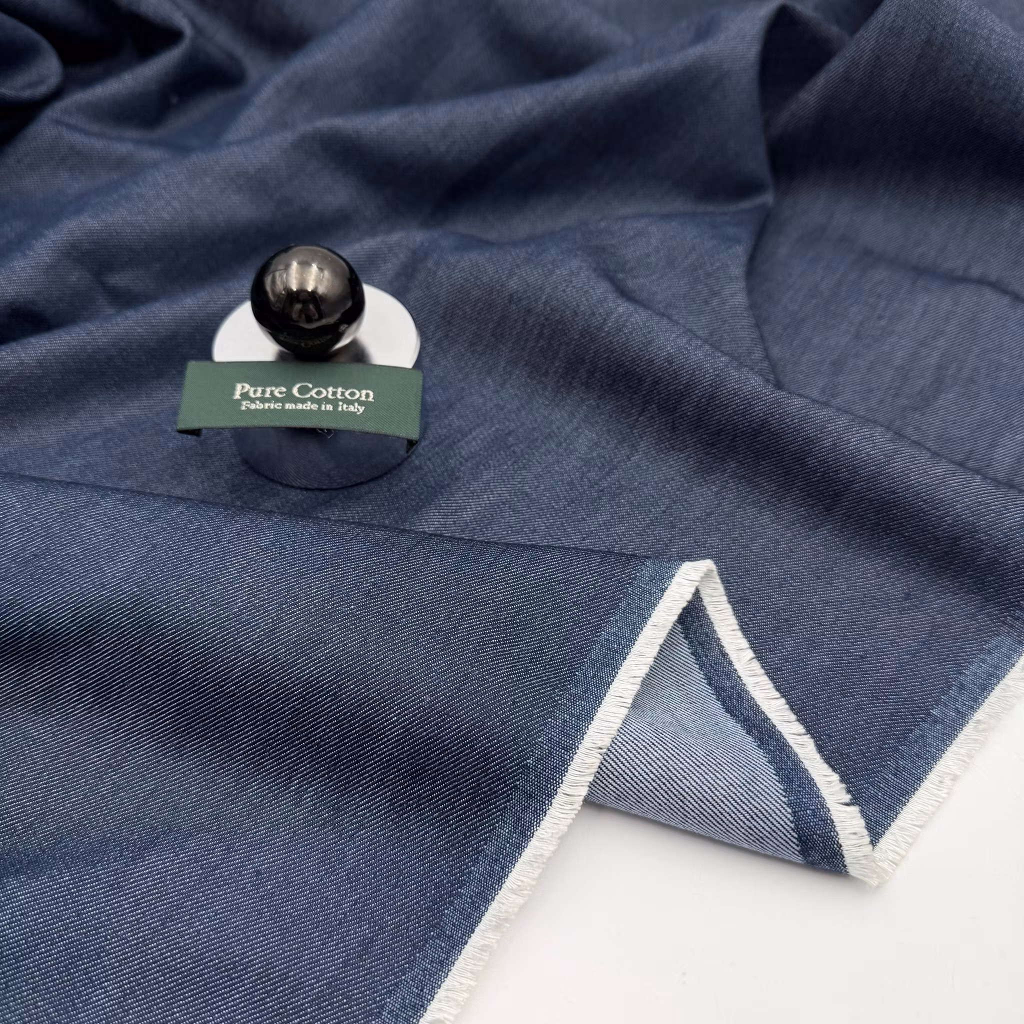 3m mjuk denim OBS! Vävfel längs med stadk.