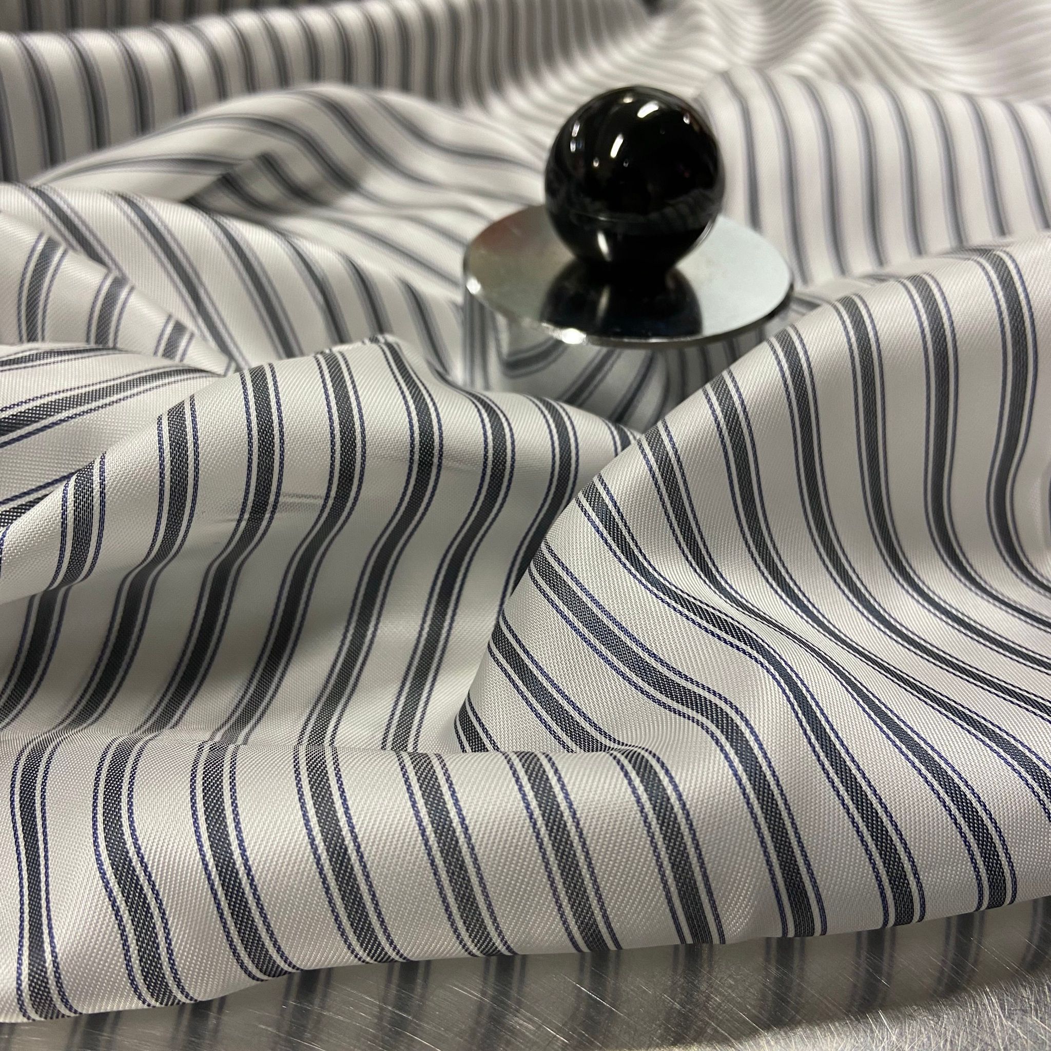 Viskos Fodertyg Vit/Gråblå Randigt Burberry