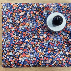 Libertytyg Tana Lawn - Floral affair