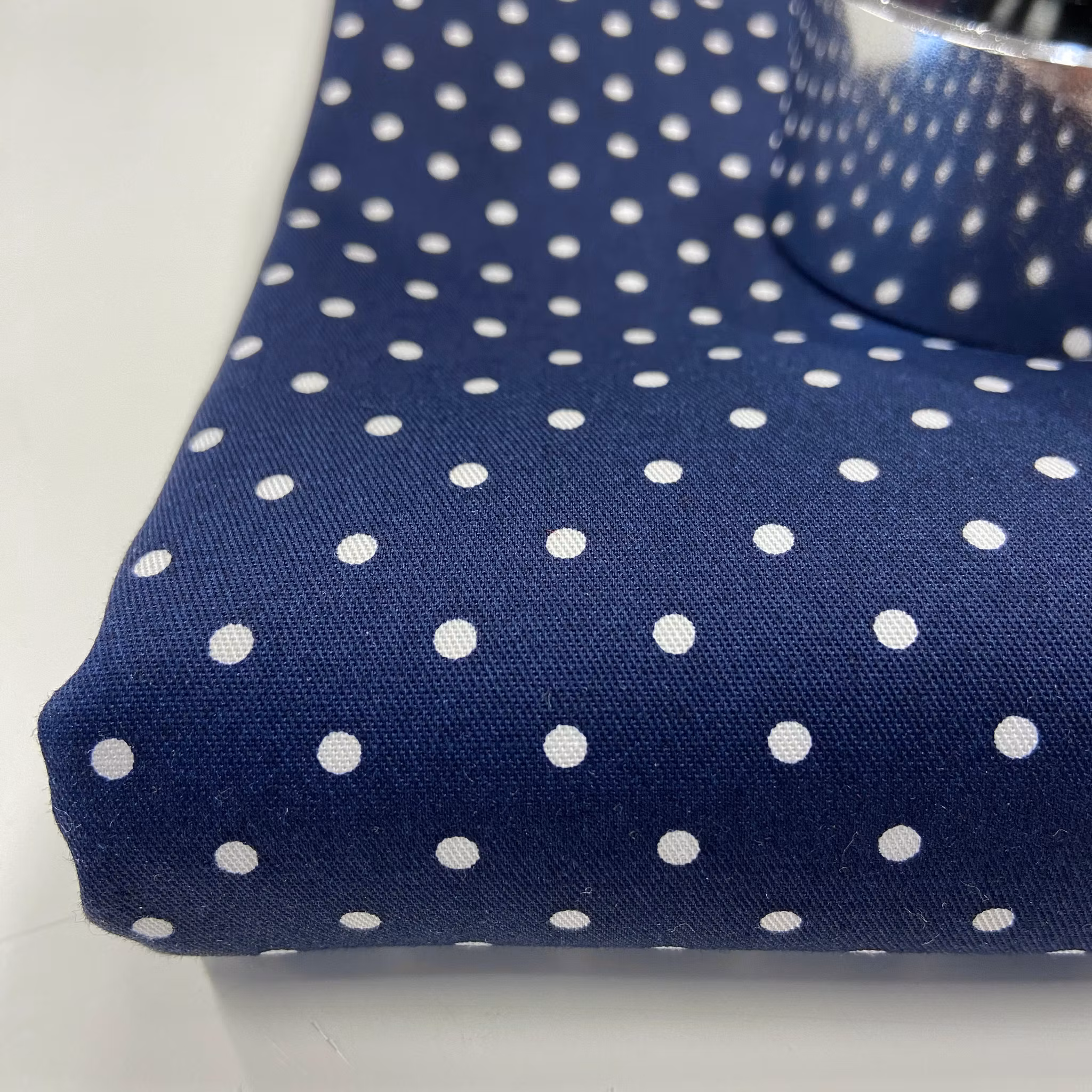 Bomull/Elastan Marin/Vit småprickig