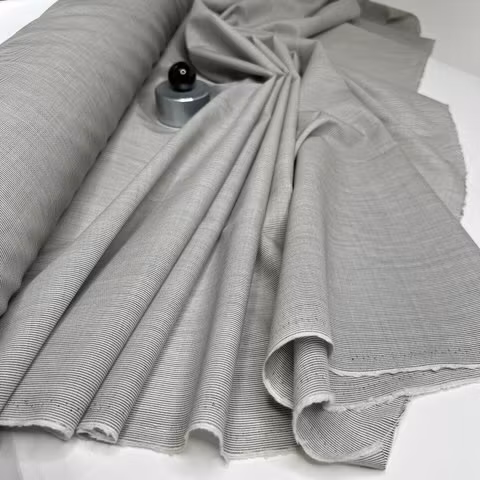 Ull, Grå/vit smalrandig ”Techno wool”