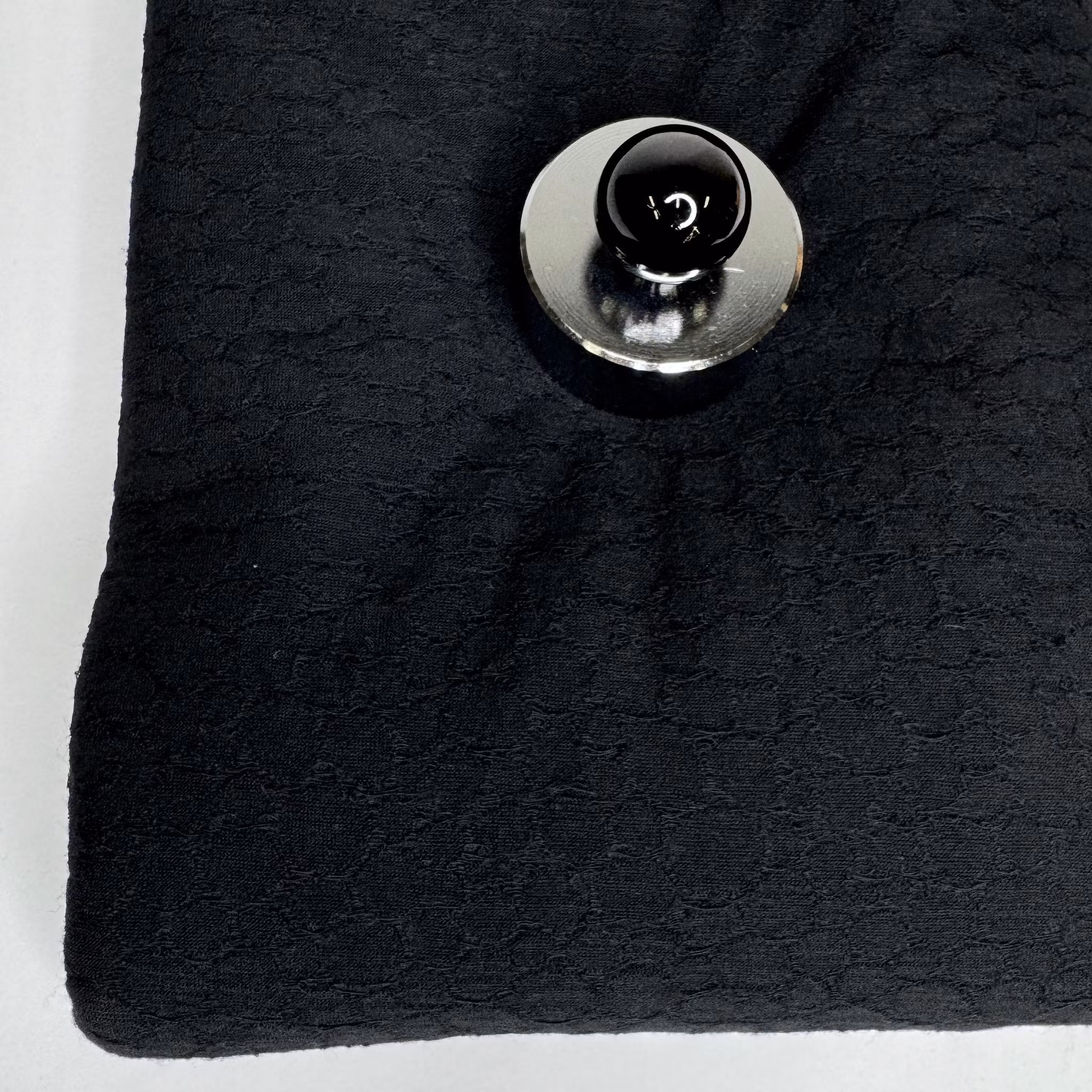 Ulljersey svart genombruten Gucc*