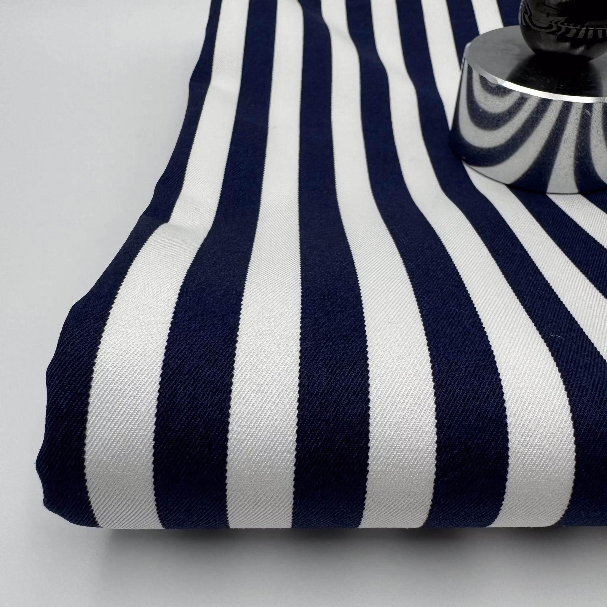 Bomull marin/vit chinos