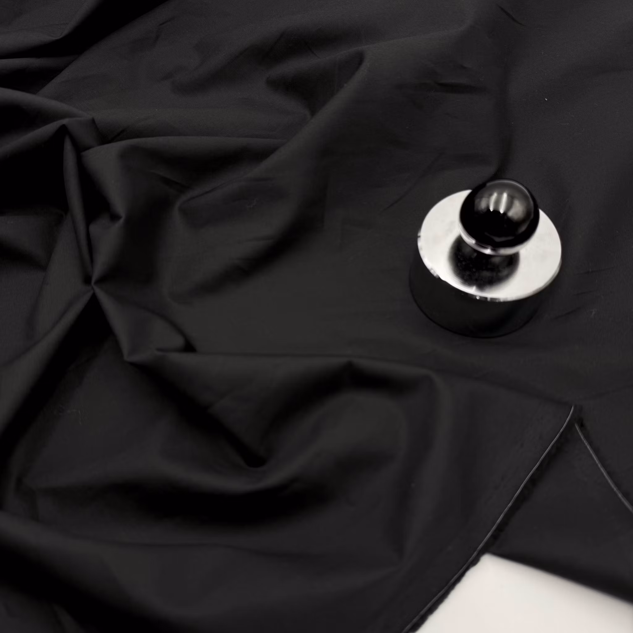 Skjortbomull svart
