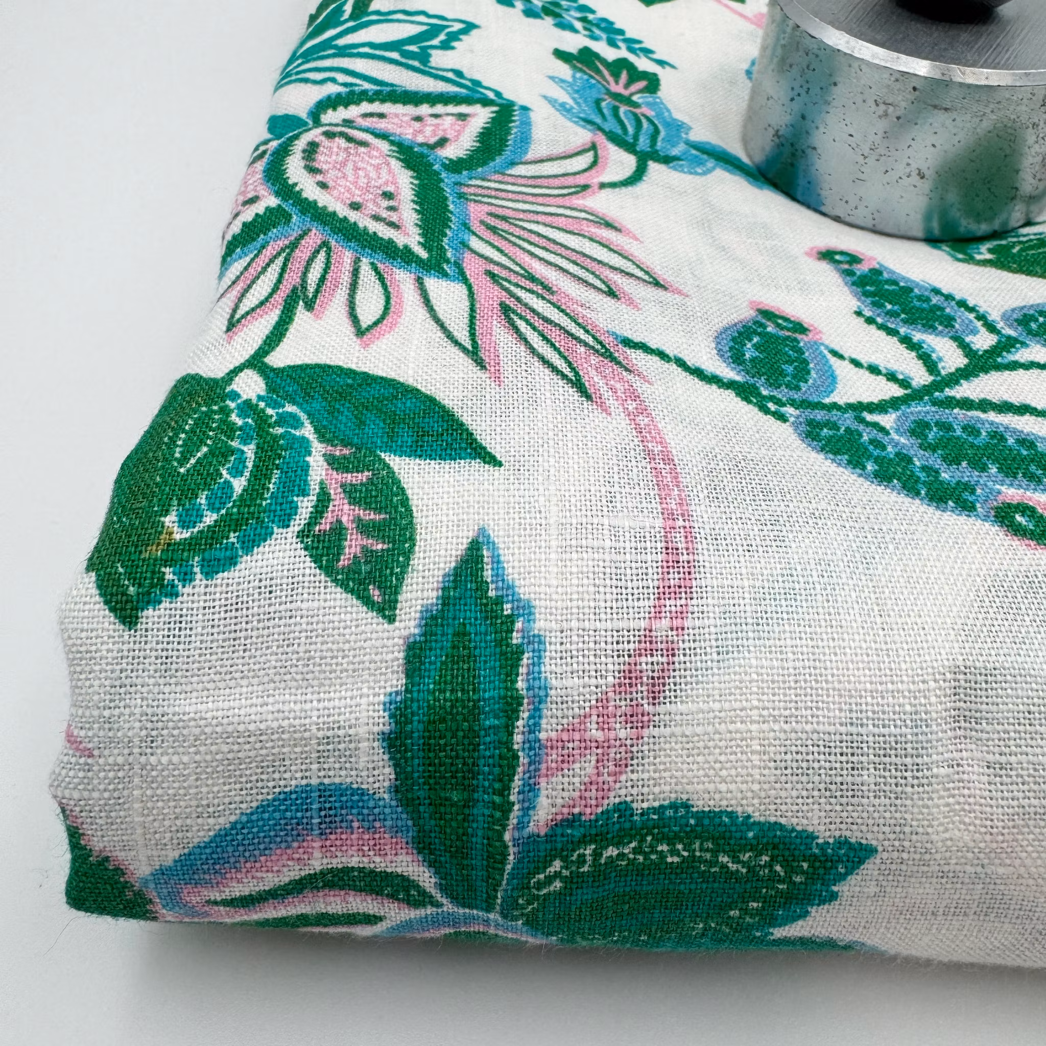 Tryckt lin gröna blommor