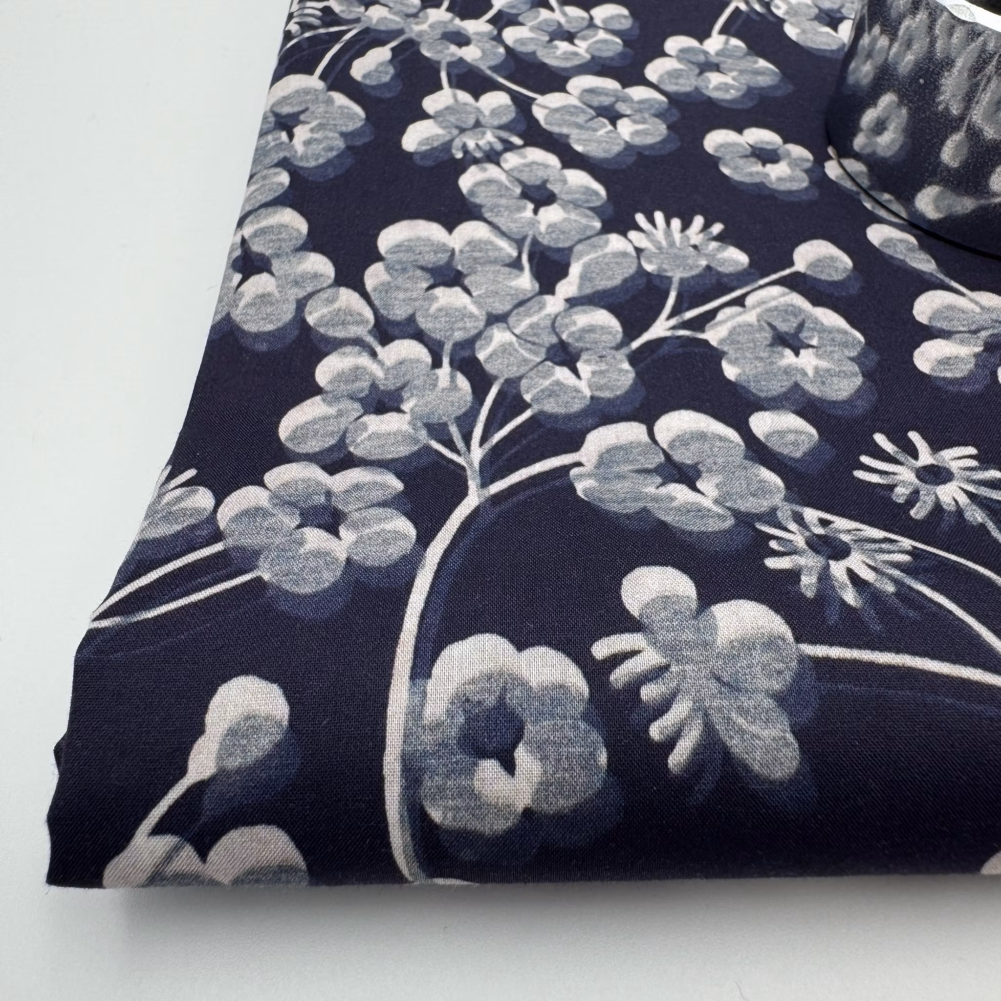 Liberty Tana lawn - Mitsi Mix blå