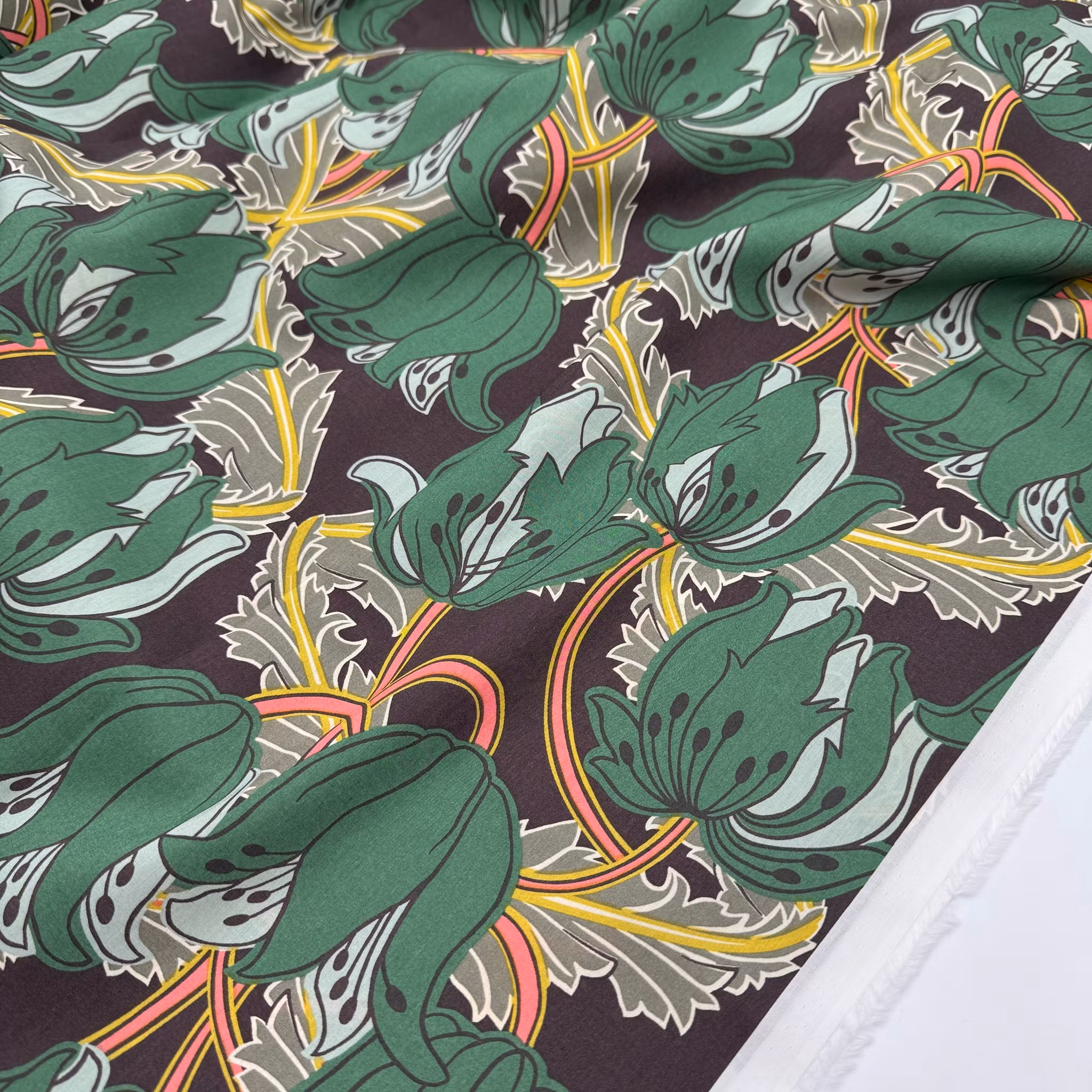 Liberty Tana lawn - Evelyn dawn grön
