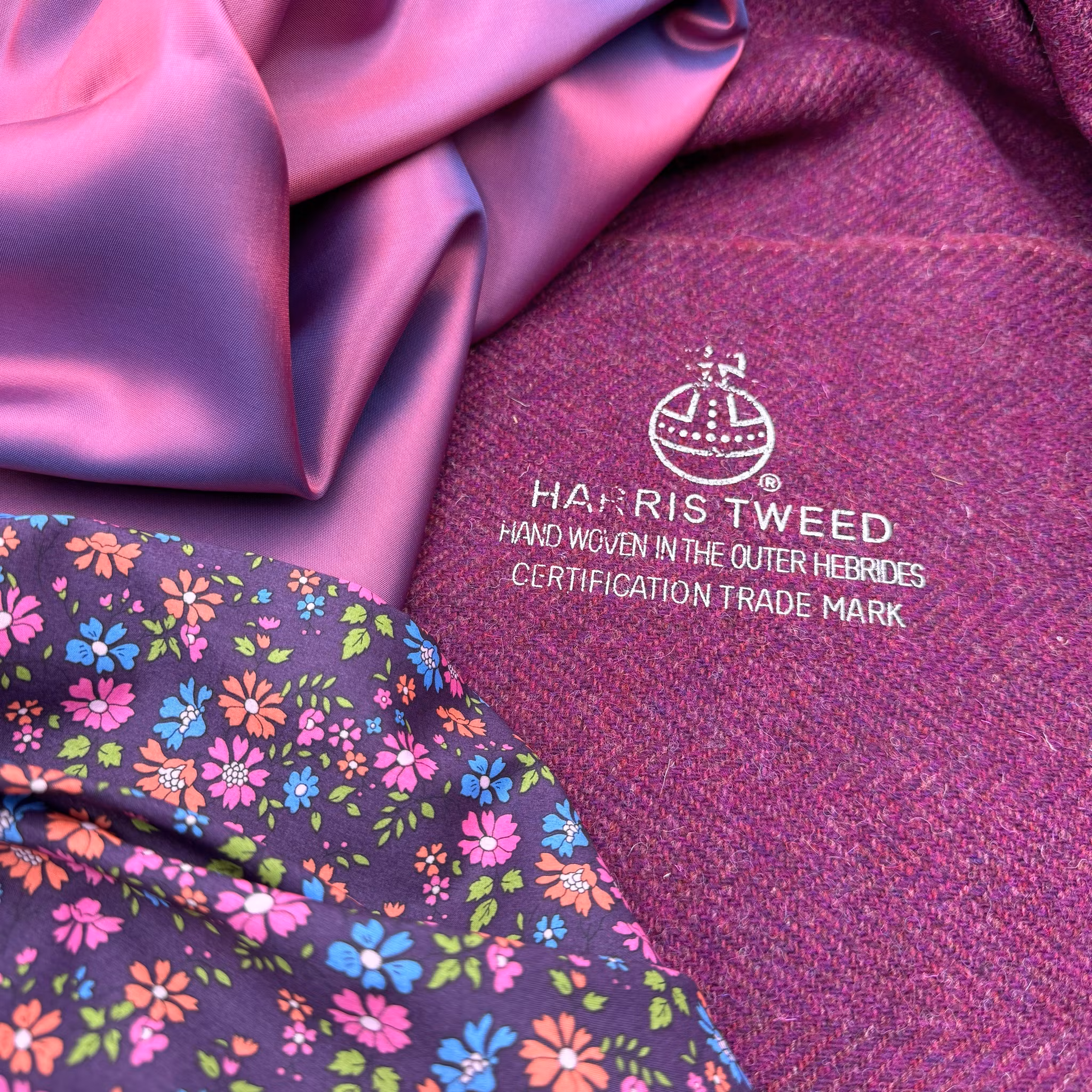 Ull Harris Tweed Fuchsia fiskben