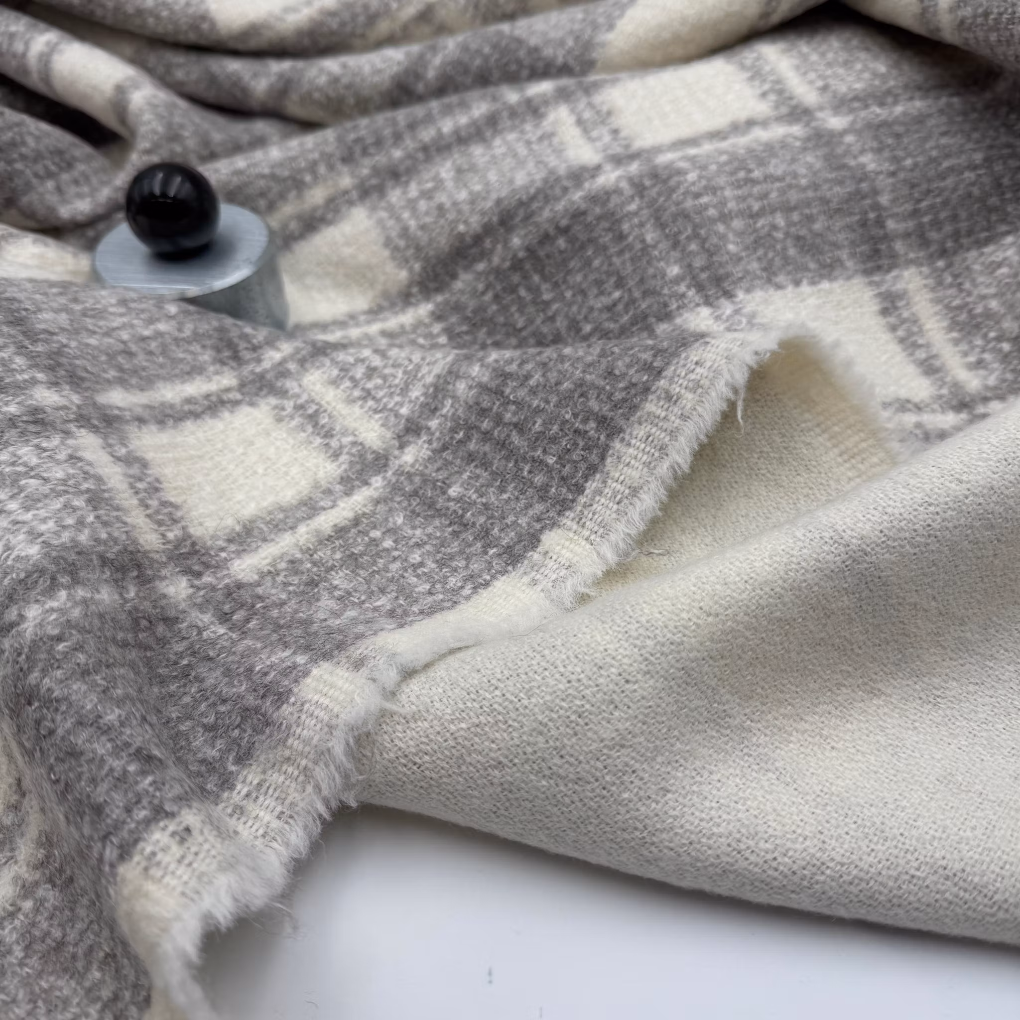 Ull/alpacka grå rutig