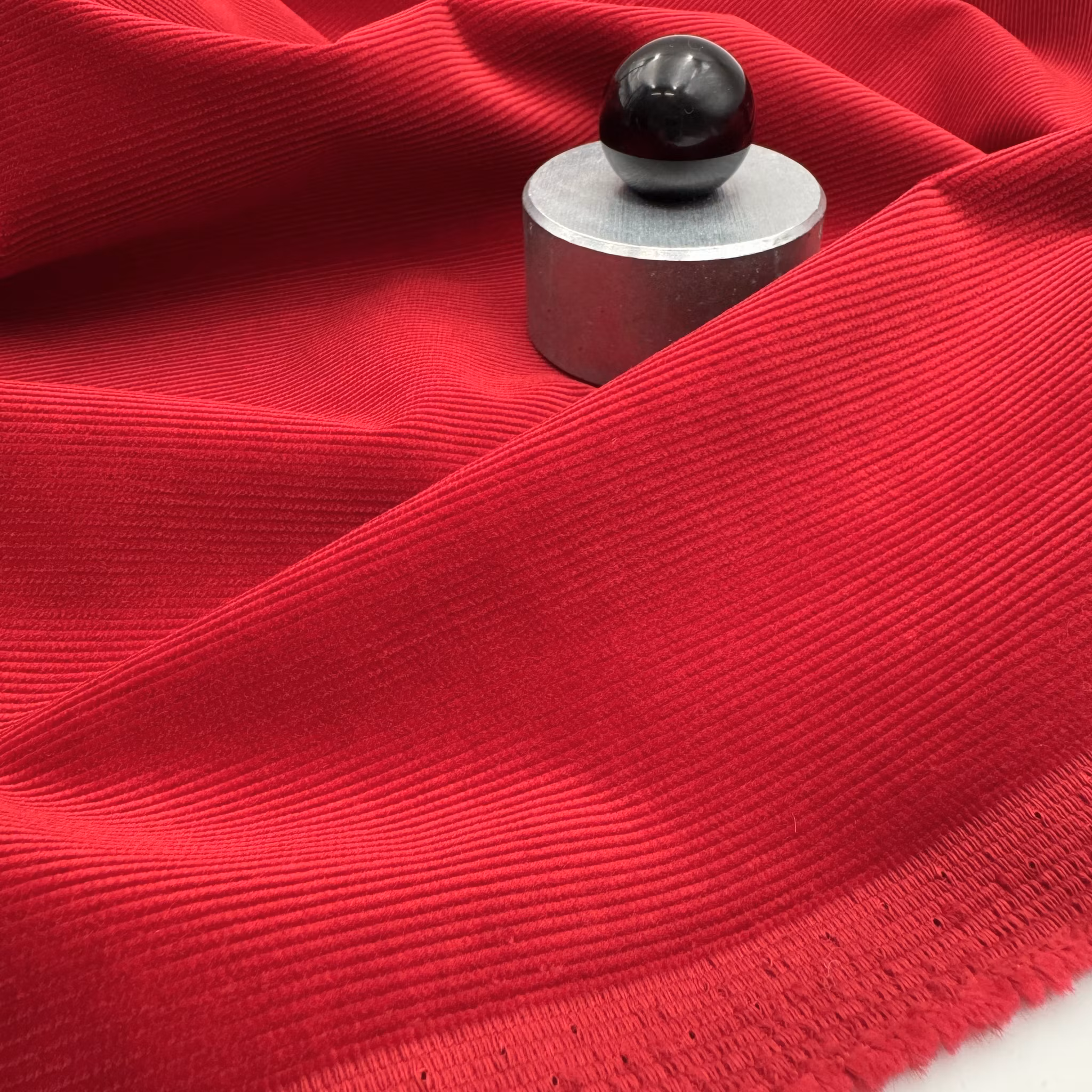 Bomullsmanchester djupröd YSL