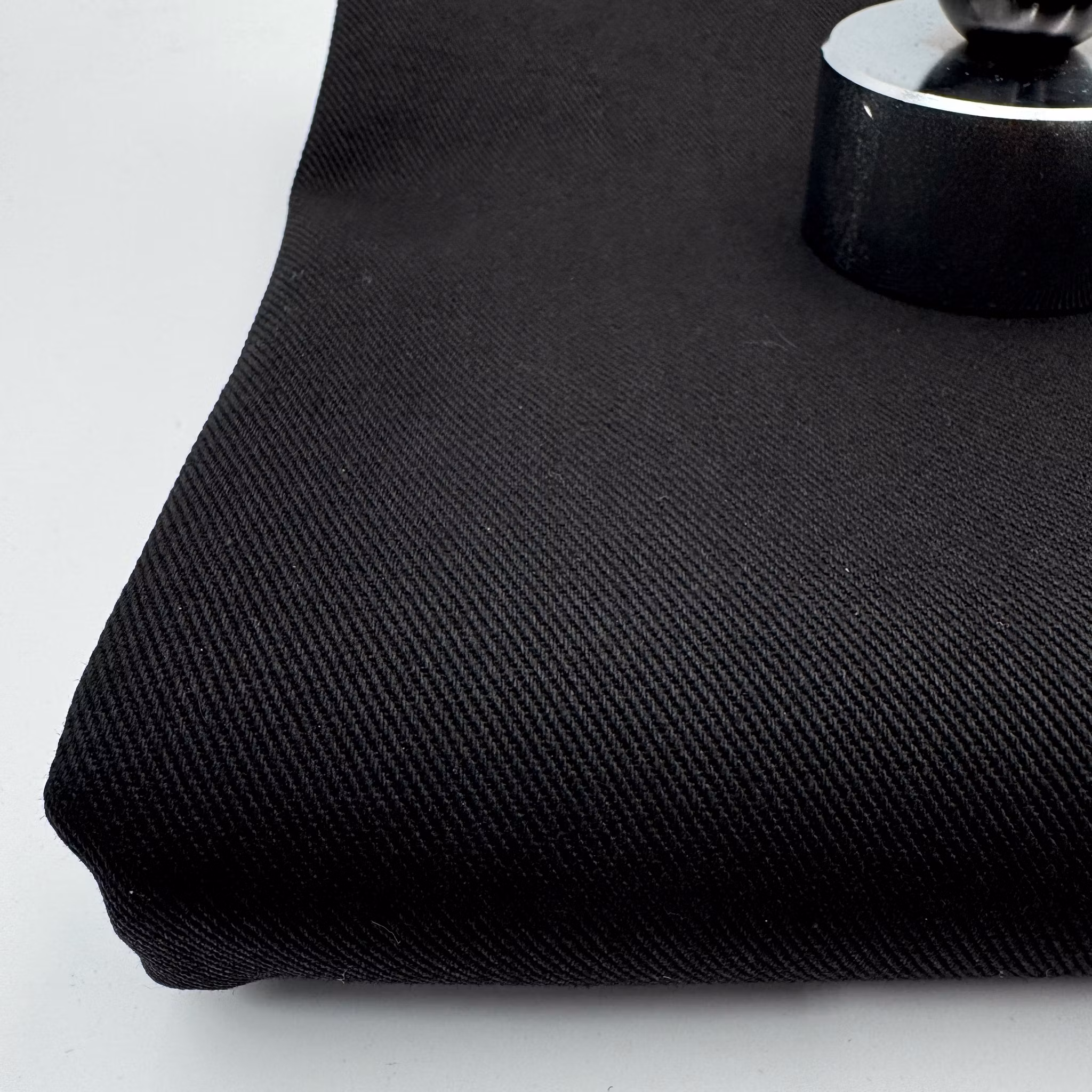 PANGERBJUDANDE kraftig denim svart D&G