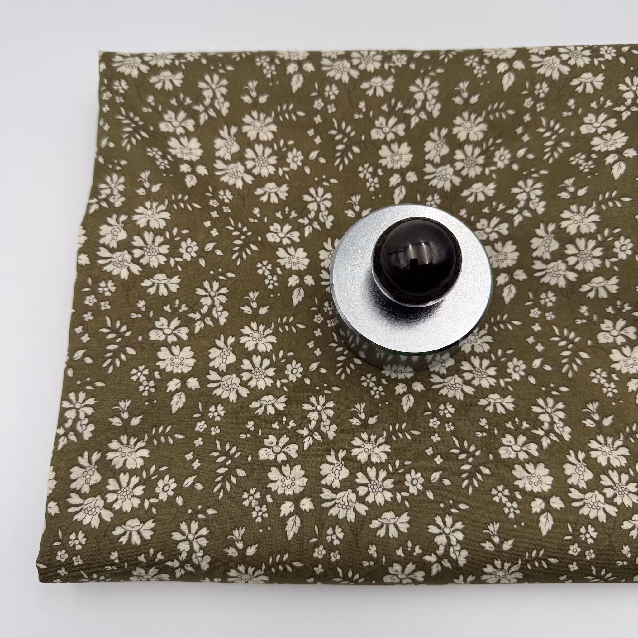 Libertytyg Tana Lawn - Capel oliv
