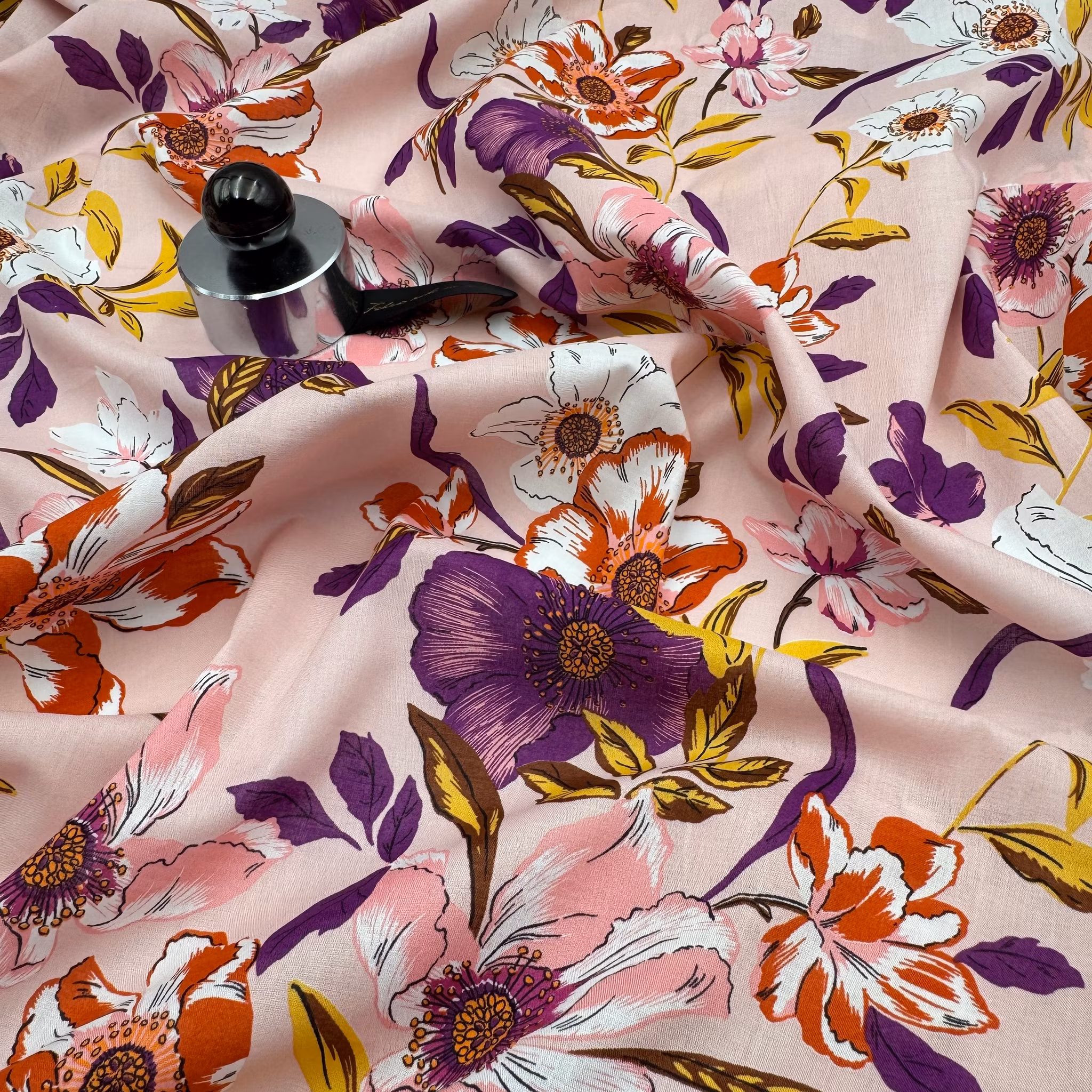 Bomull storblommig rosa Max M