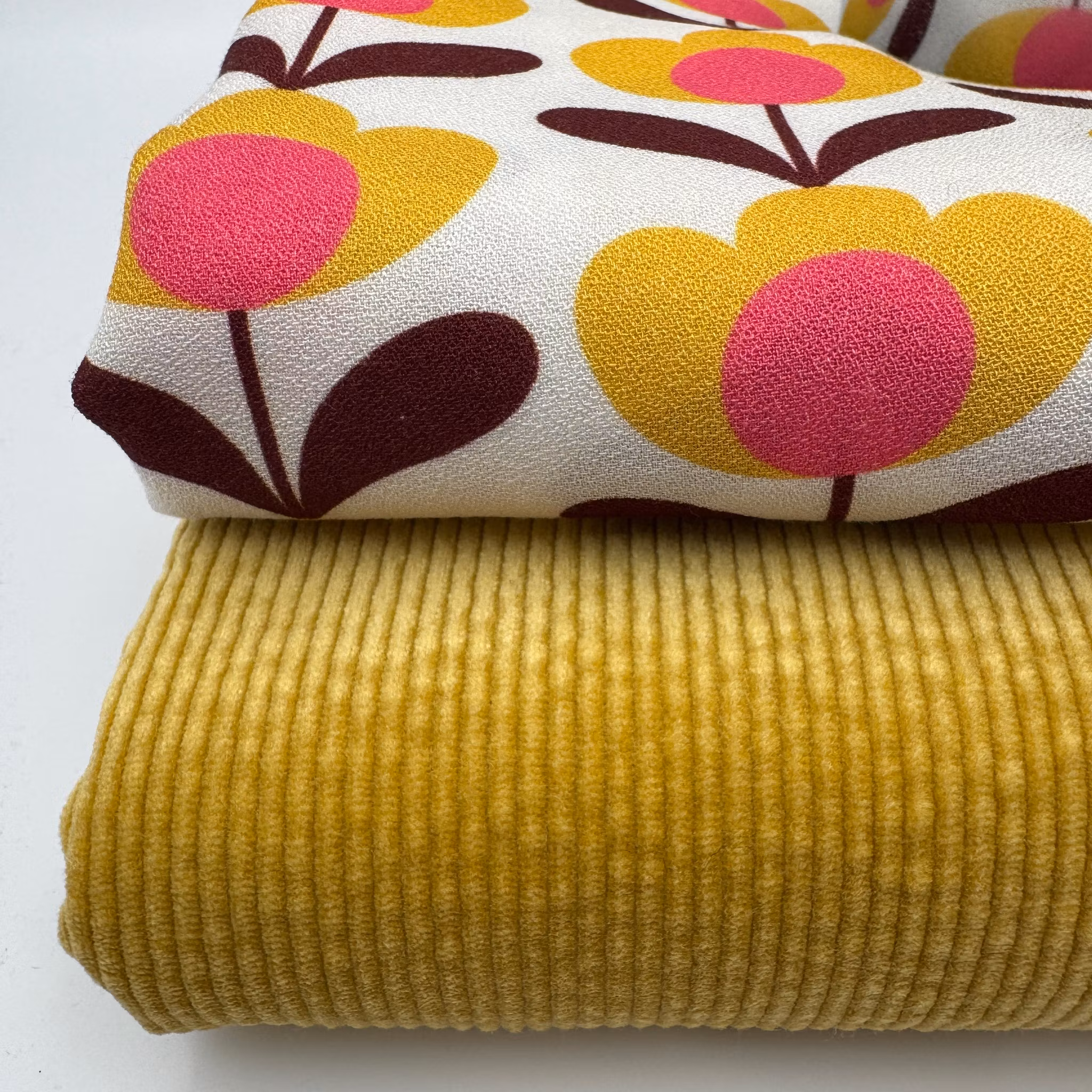 Viskoscrêpe gul/rosa/brun