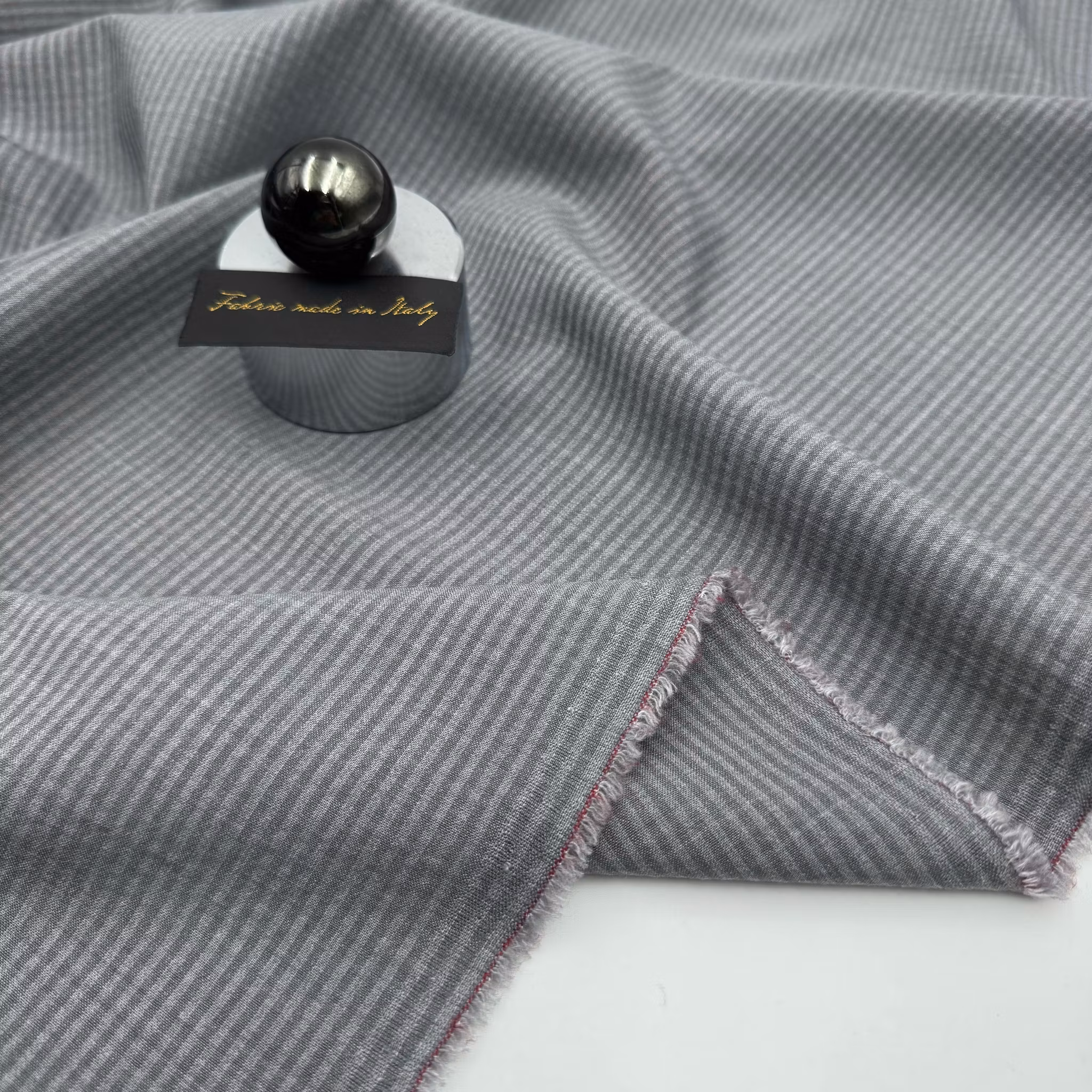 Ullbäckebölja smalrand grå