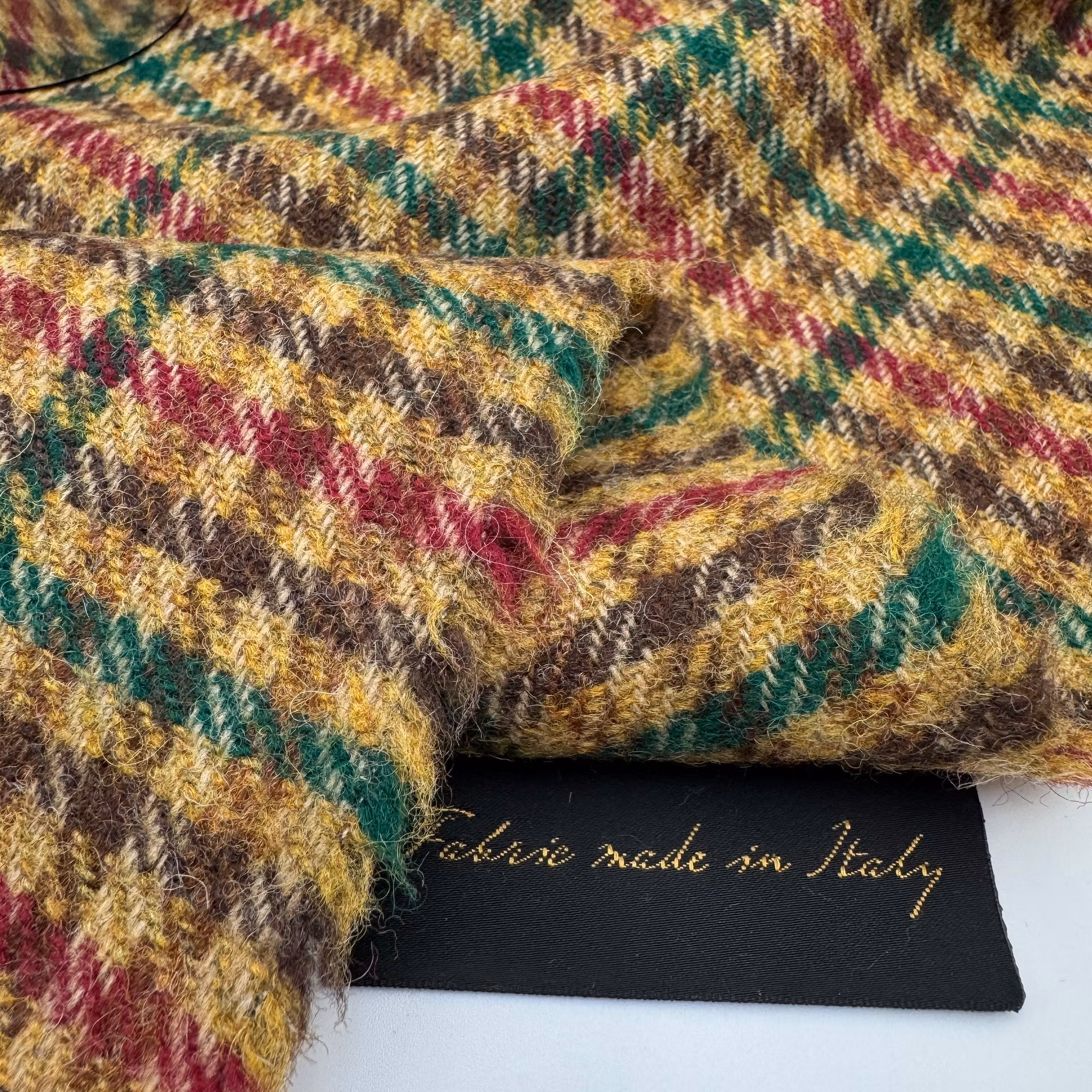 Ullruta brun/senap/röd/grön