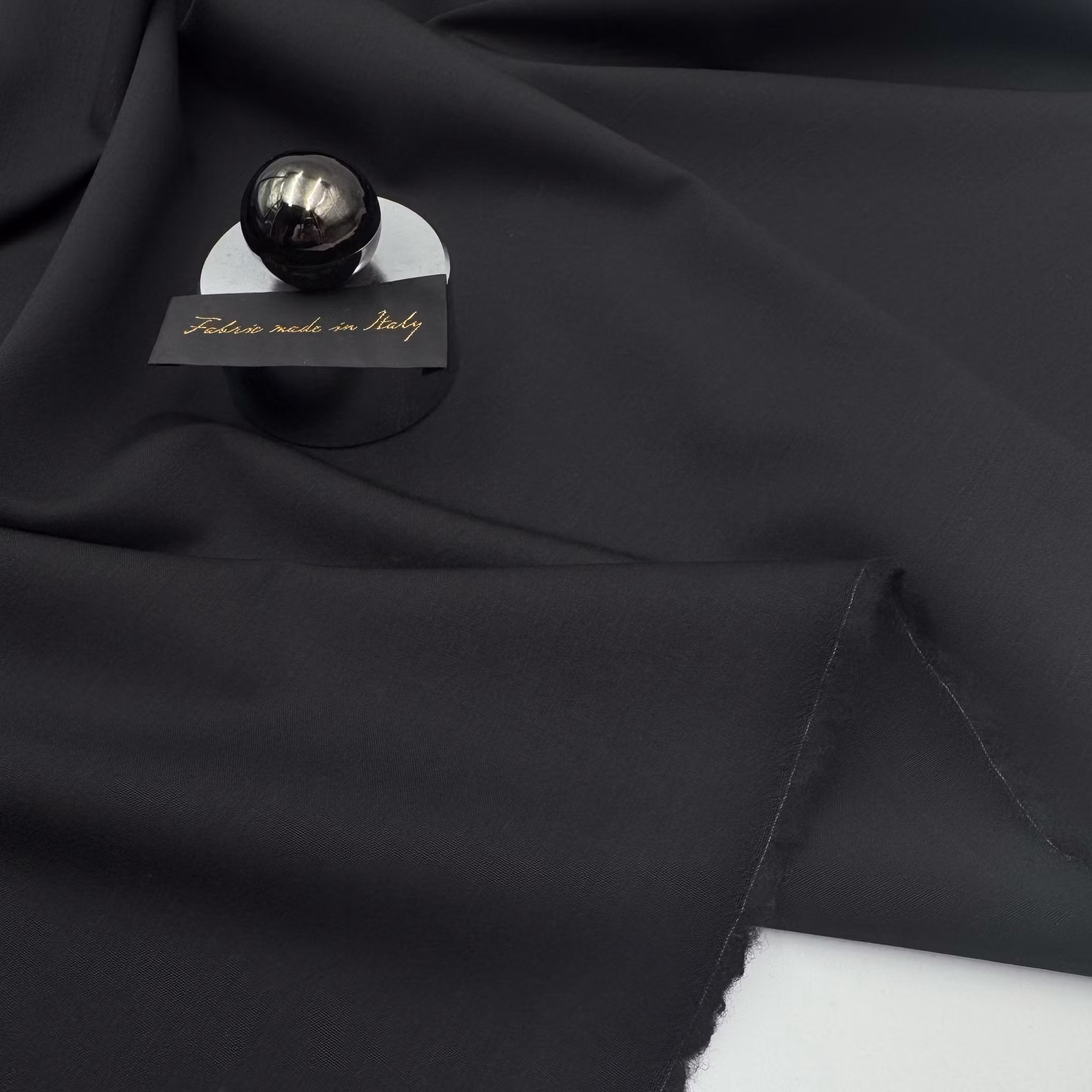 Ull/elastan svart (lyxull)