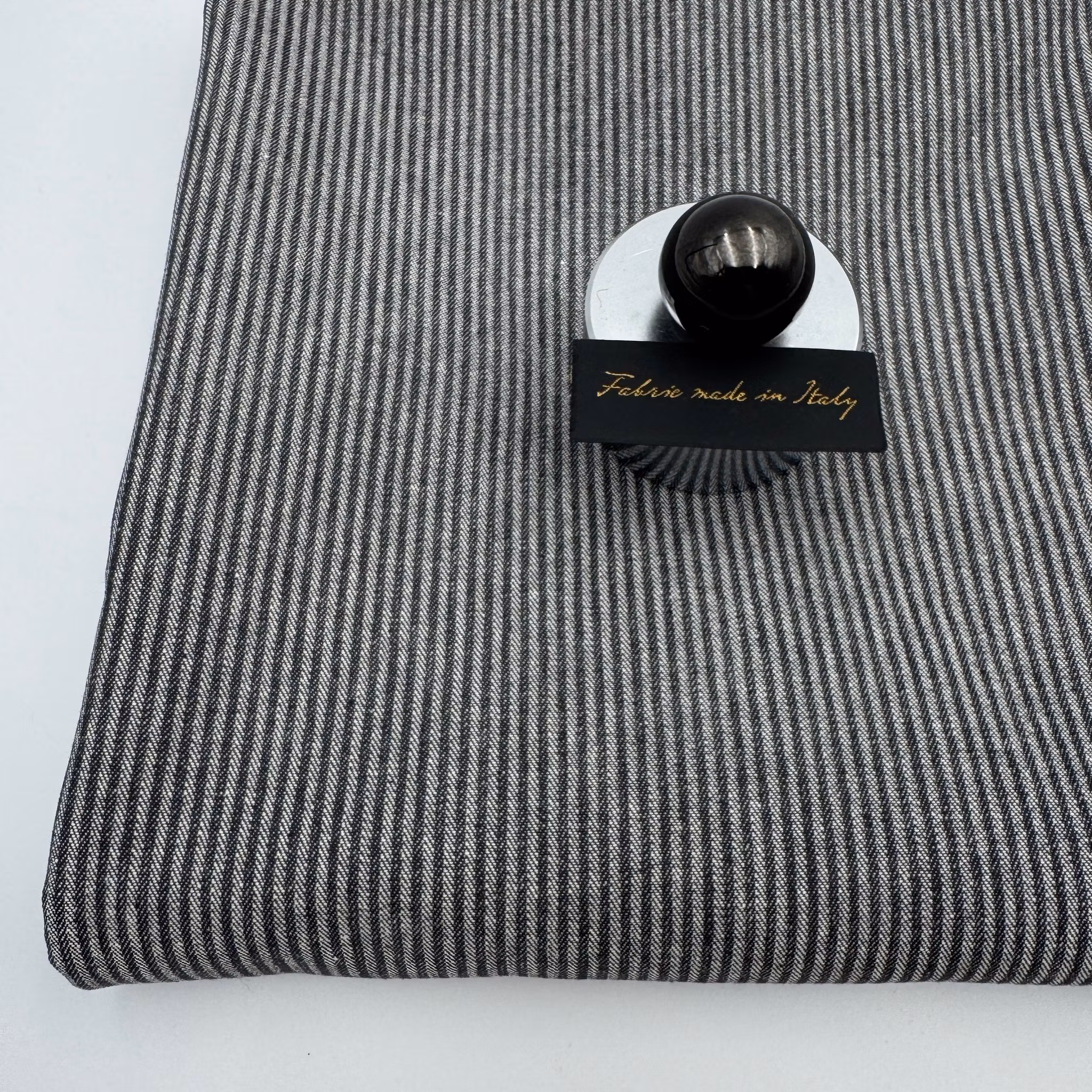 PANGERBJUDANDE 3m smalrandig grå "denim"