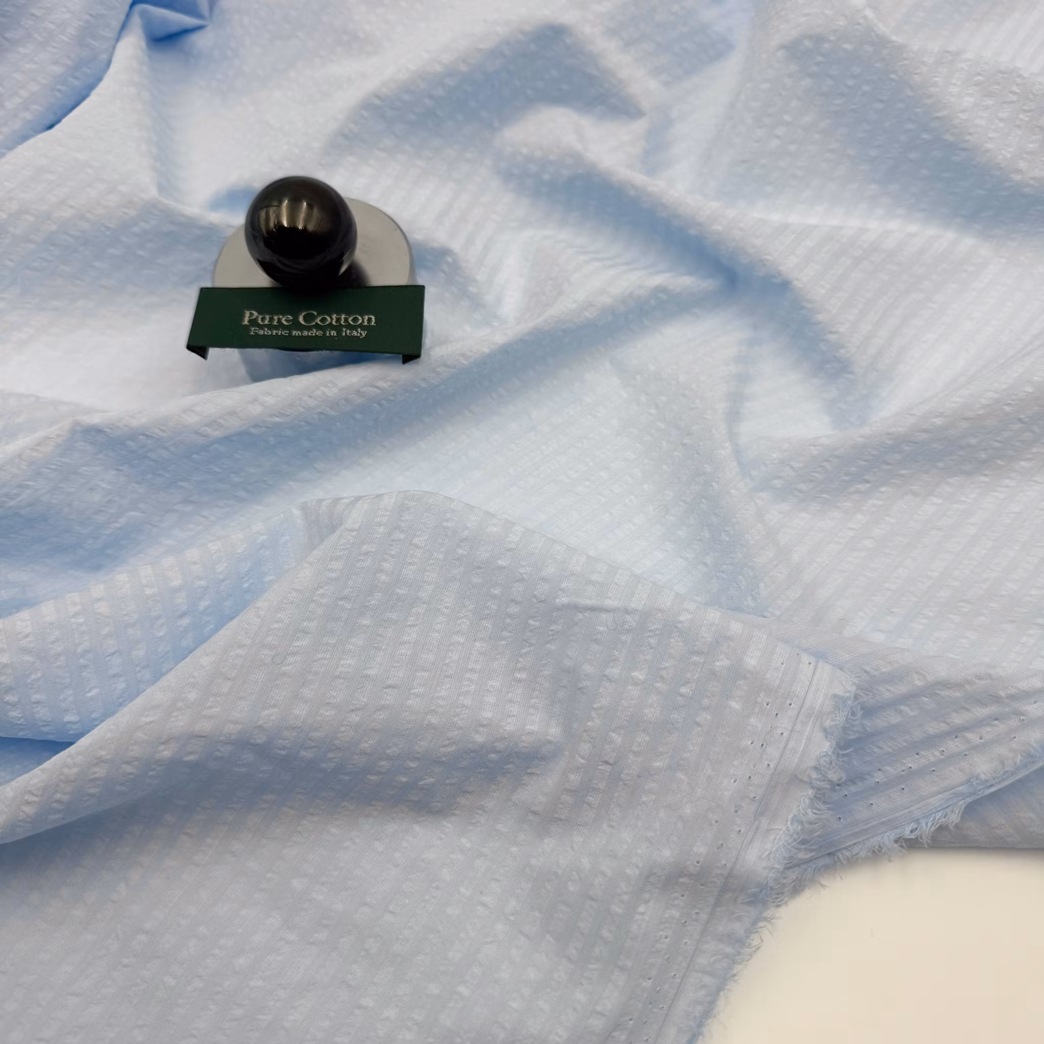 Bäckebölja ljusblå