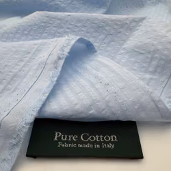 Bäckebölja ljusblå