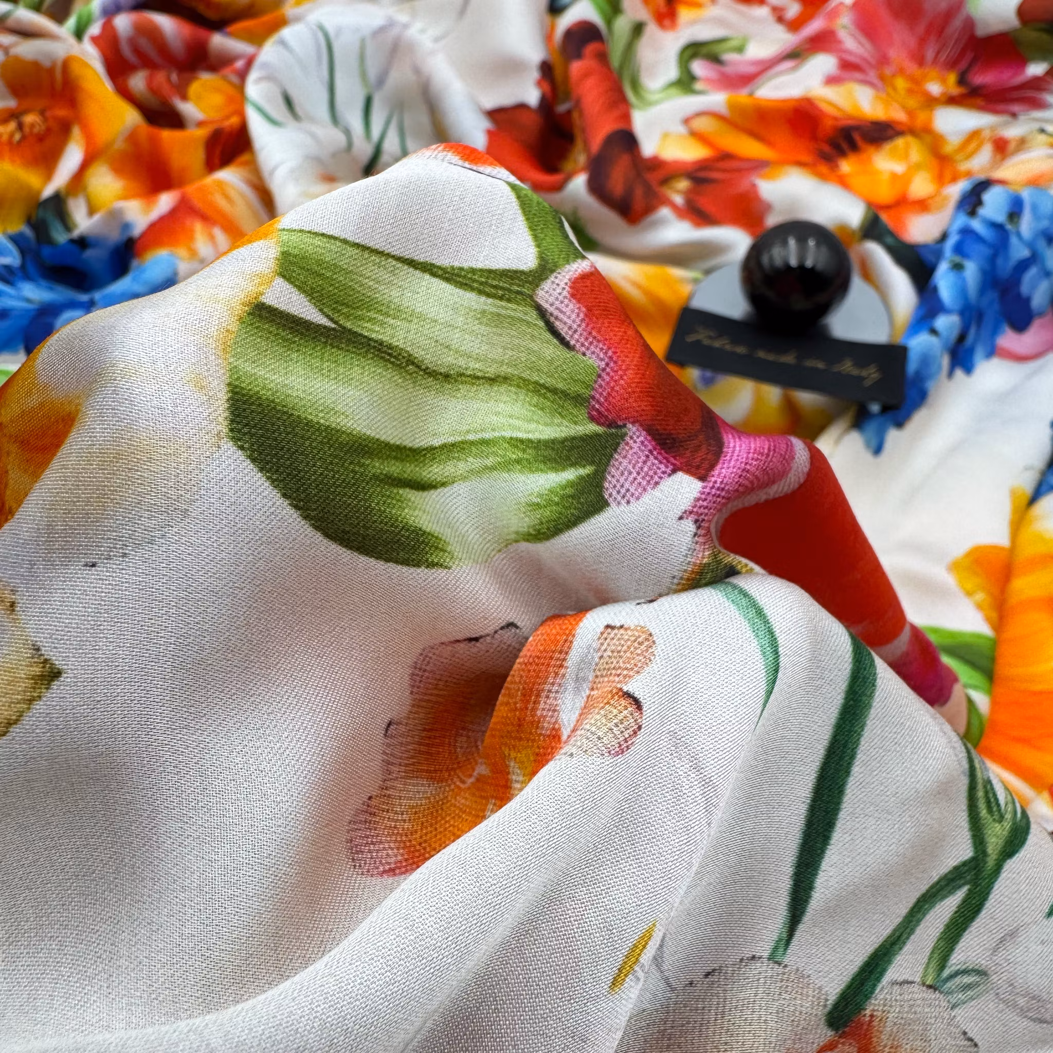 Viskossatin storblommig