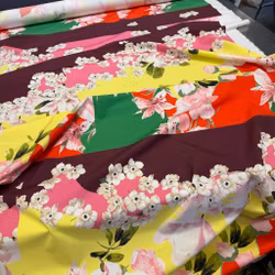 2,3m poplinrapport blommig Valentin*