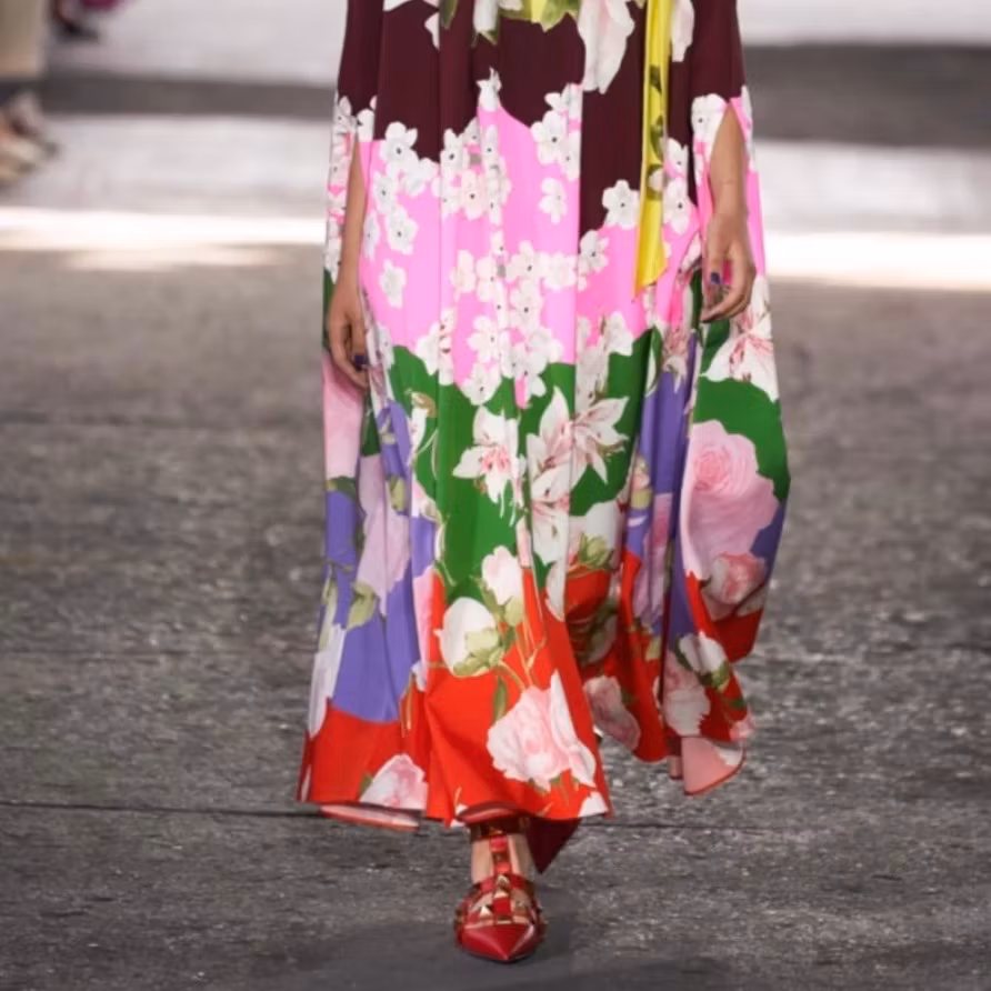 2,3m poplinrapport blommig Valentin*